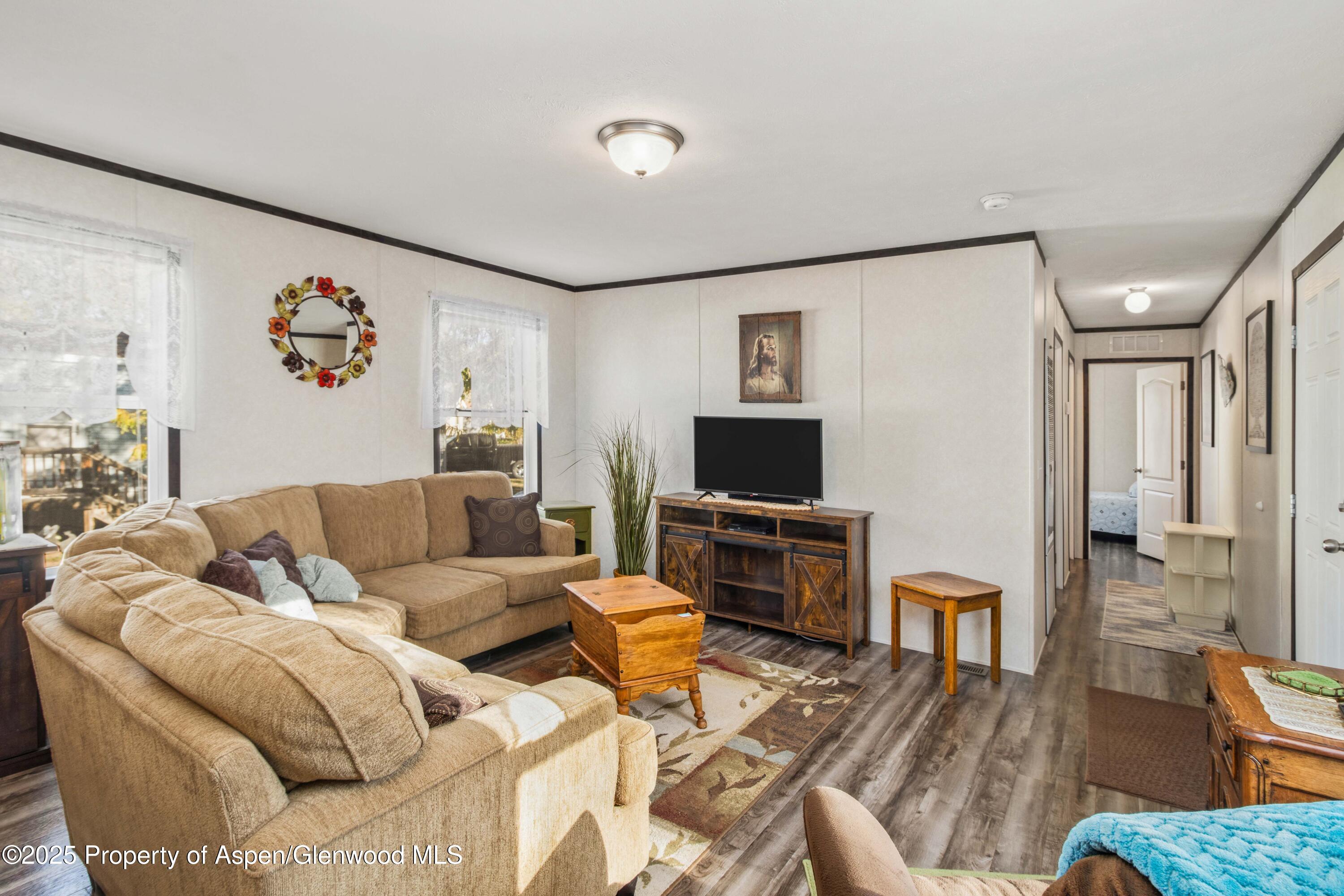 116 Iron Wedge Circle Parachute CO 81635