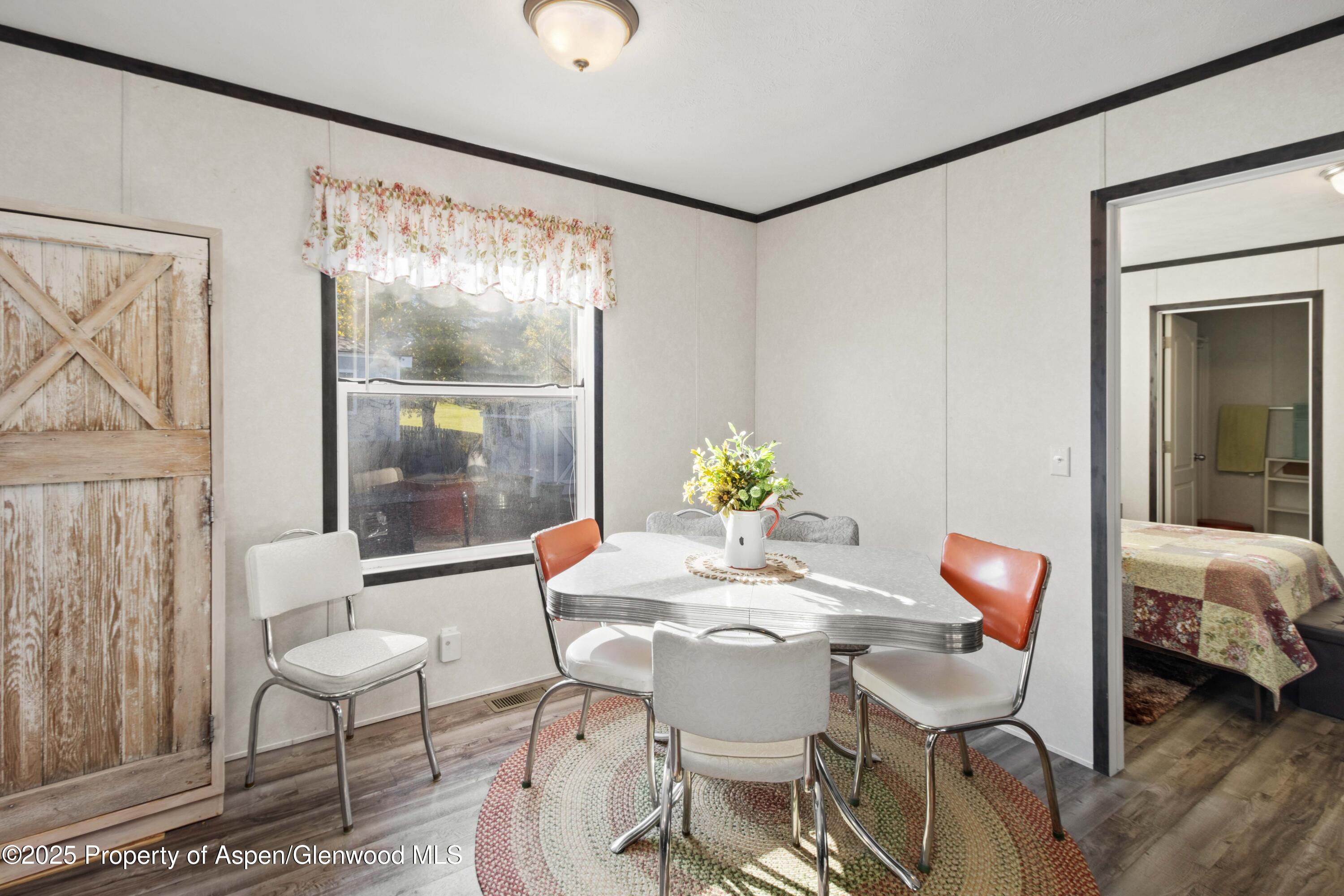 116 Iron Wedge Circle Parachute CO 81635