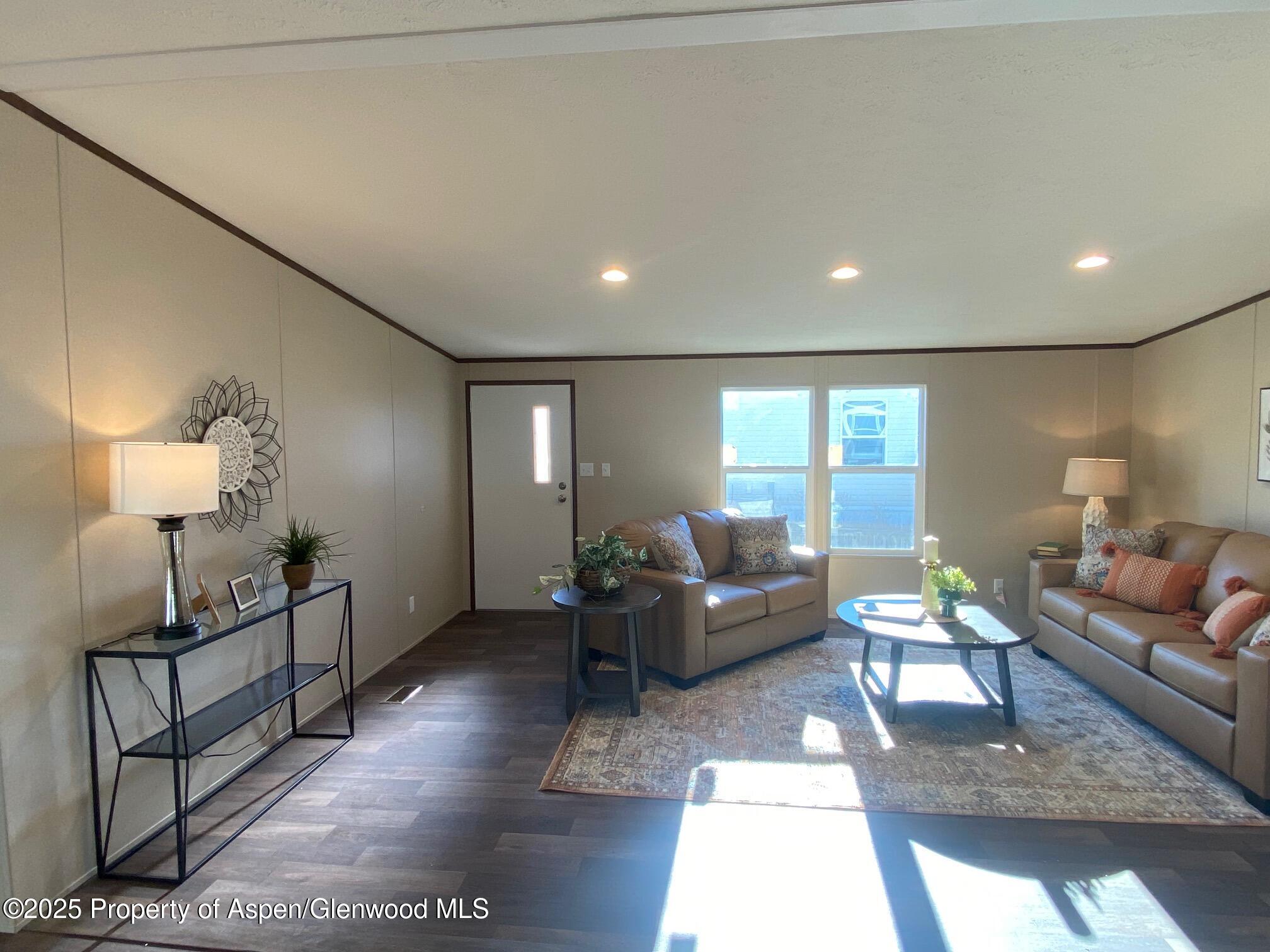 108 Horizon Circle Parachute CO 81635