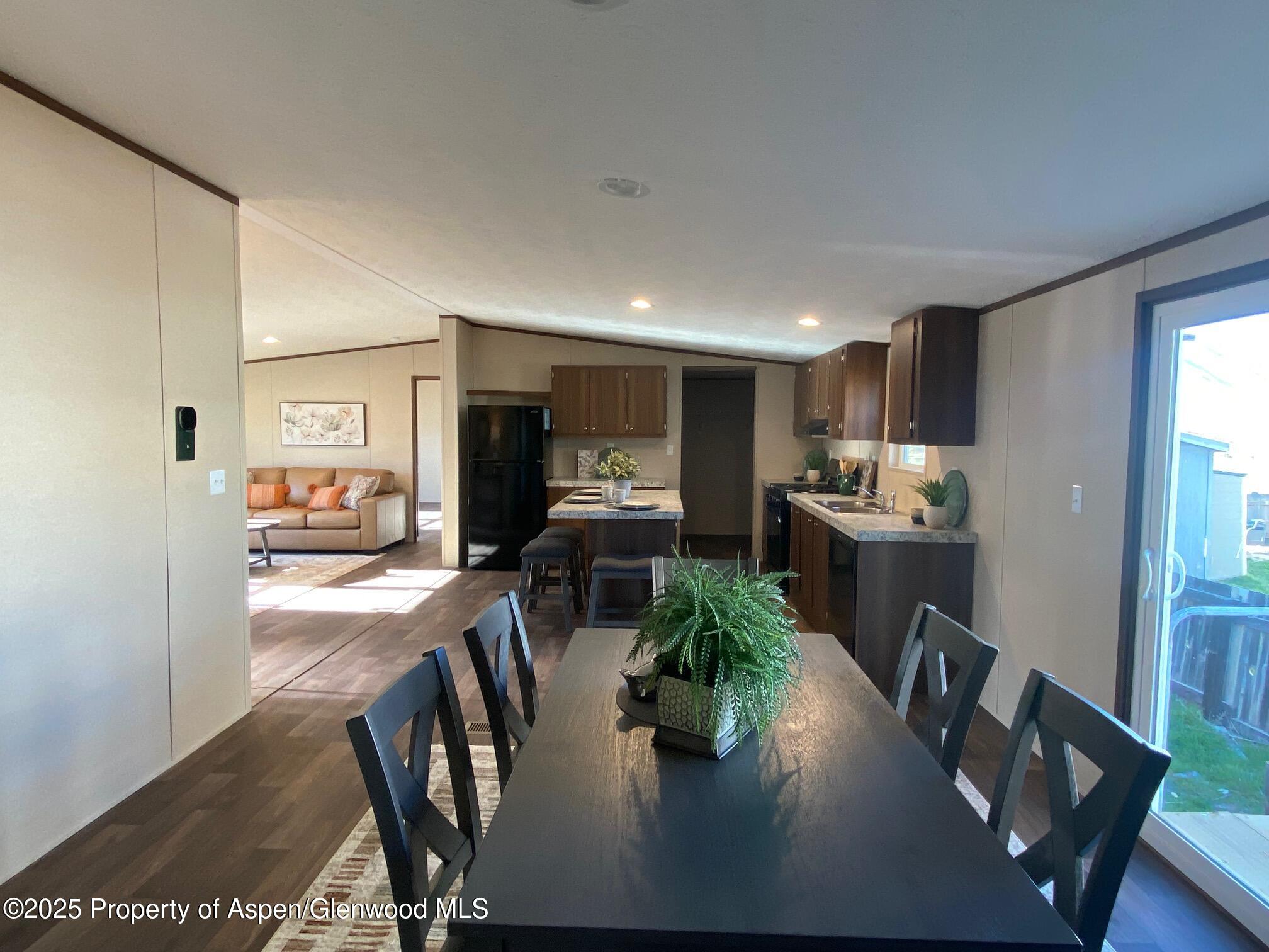 108 Horizon Circle Parachute CO 81635