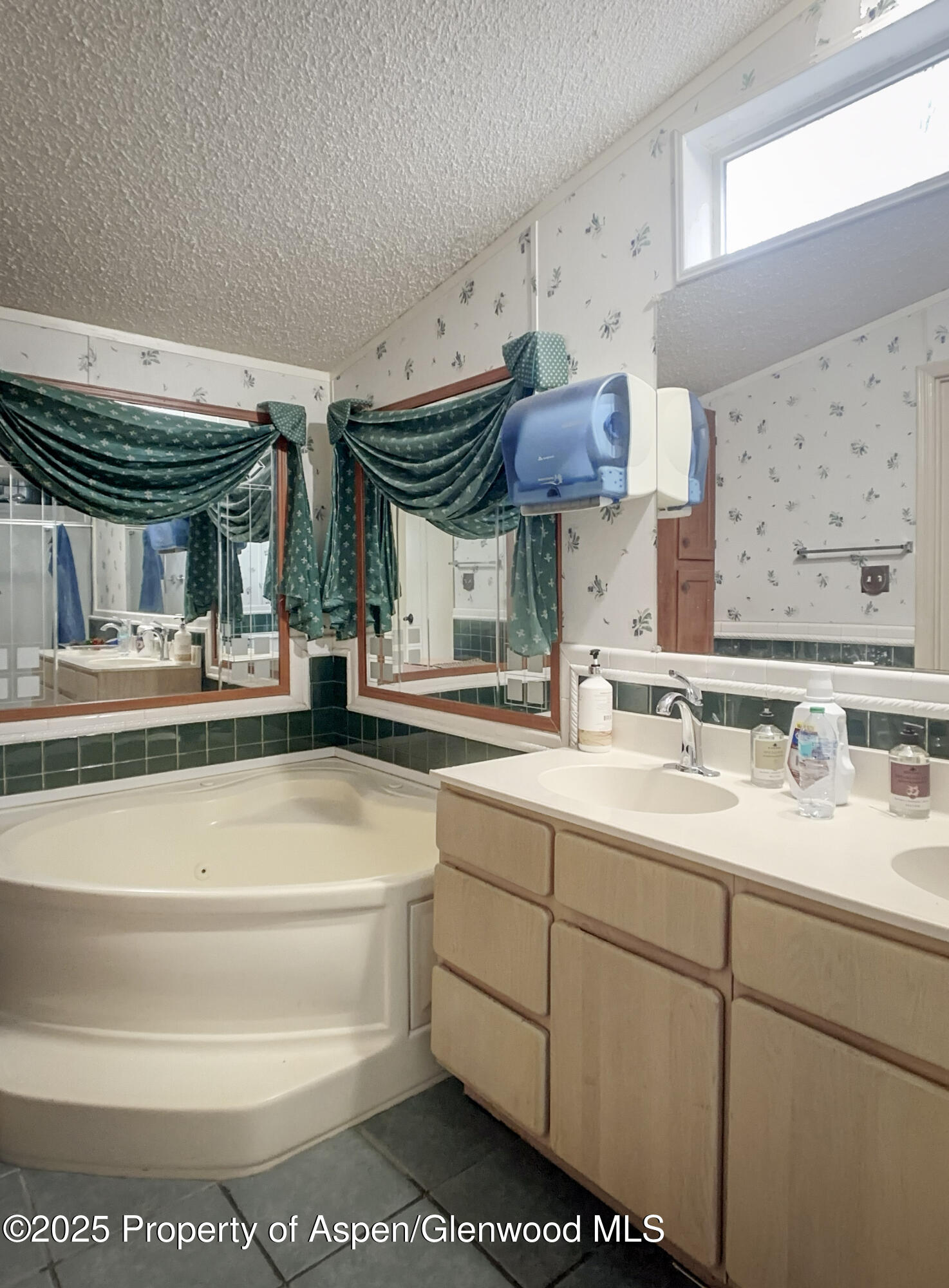 171 133 Highway Carbondale CO 81623