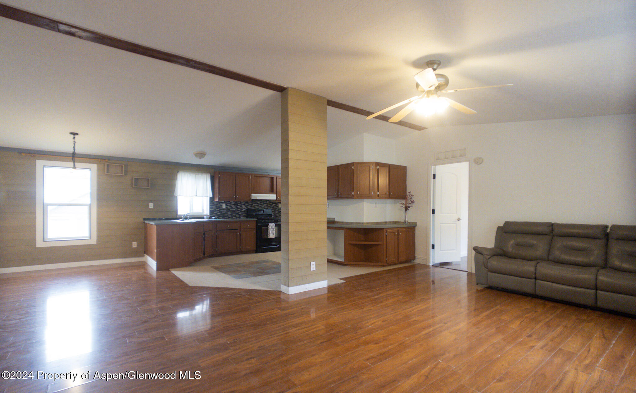 5033 335 County Road New Castle CO 81647
