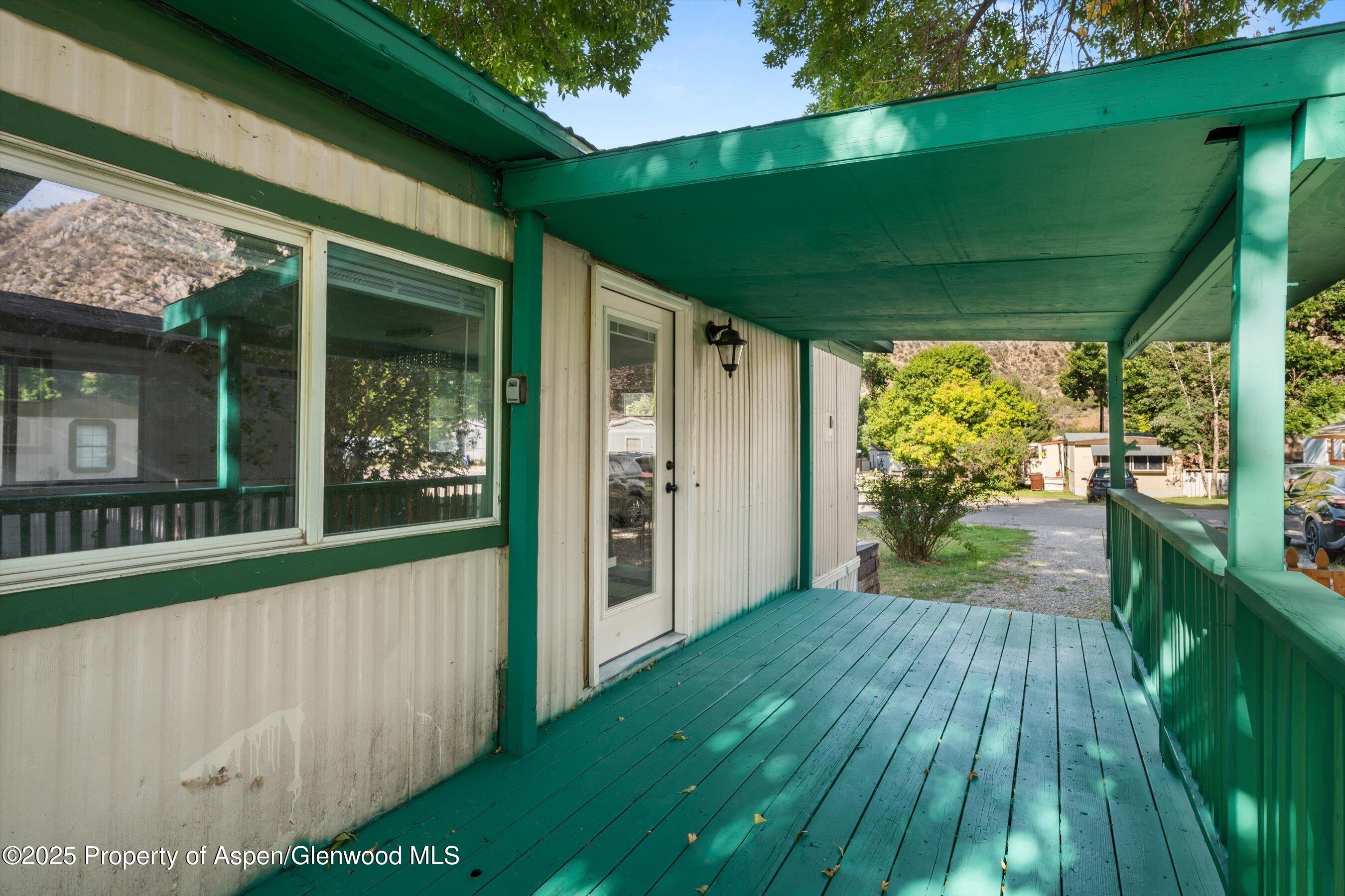 5033 335 County Road New Castle CO 81647