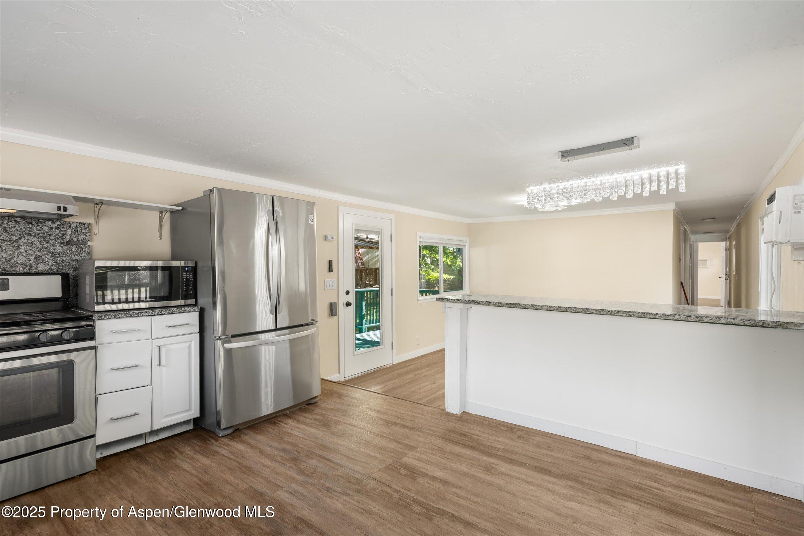 5033 335 County Road New Castle CO 81647