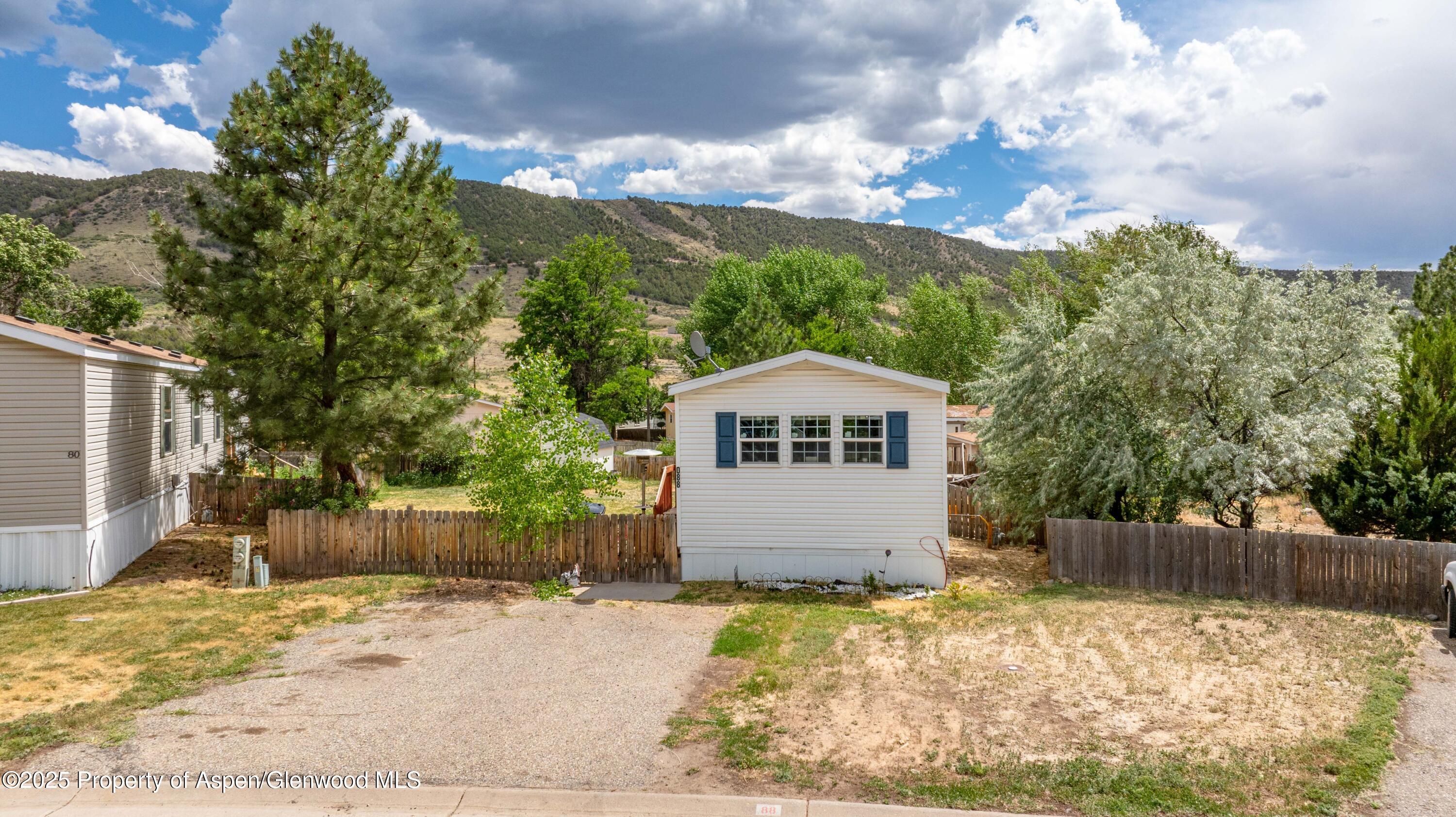 88 W Carson Circle Parachute CO 81635