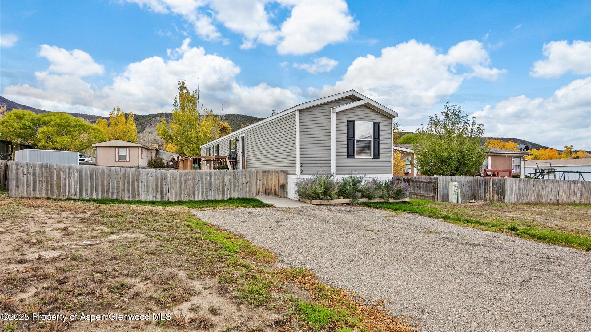 28 Iron Wedge Circle Parachute CO 81635