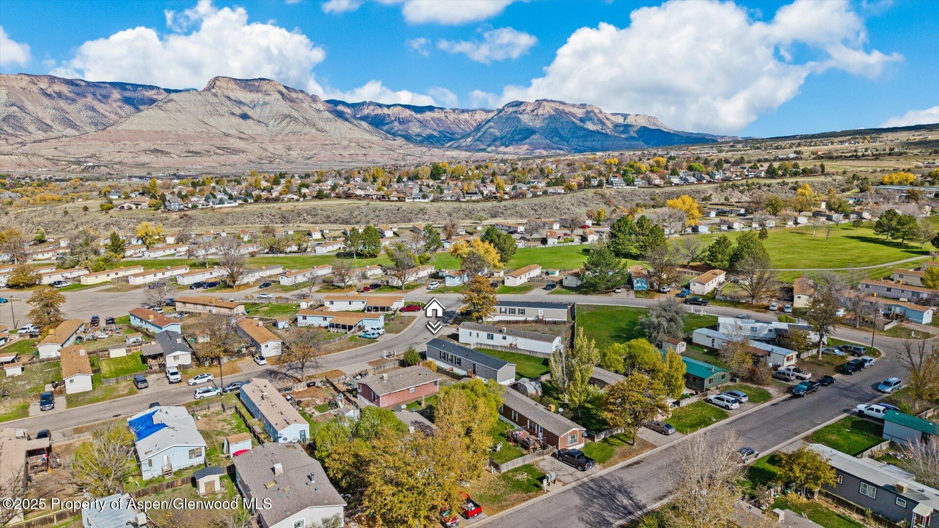 28 Iron Wedge Circle Parachute CO 81635