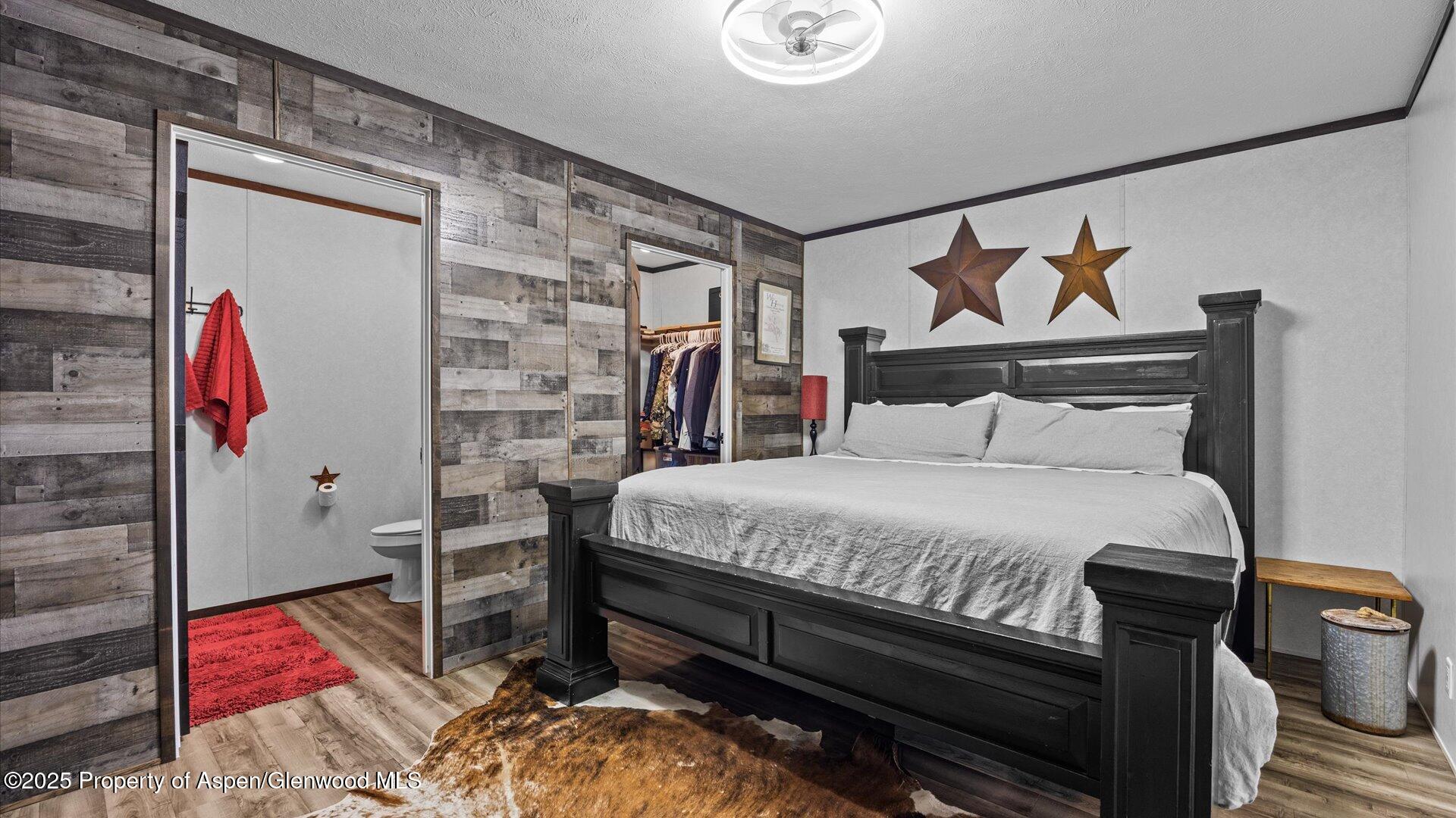 28 Iron Wedge Circle Parachute CO 81635