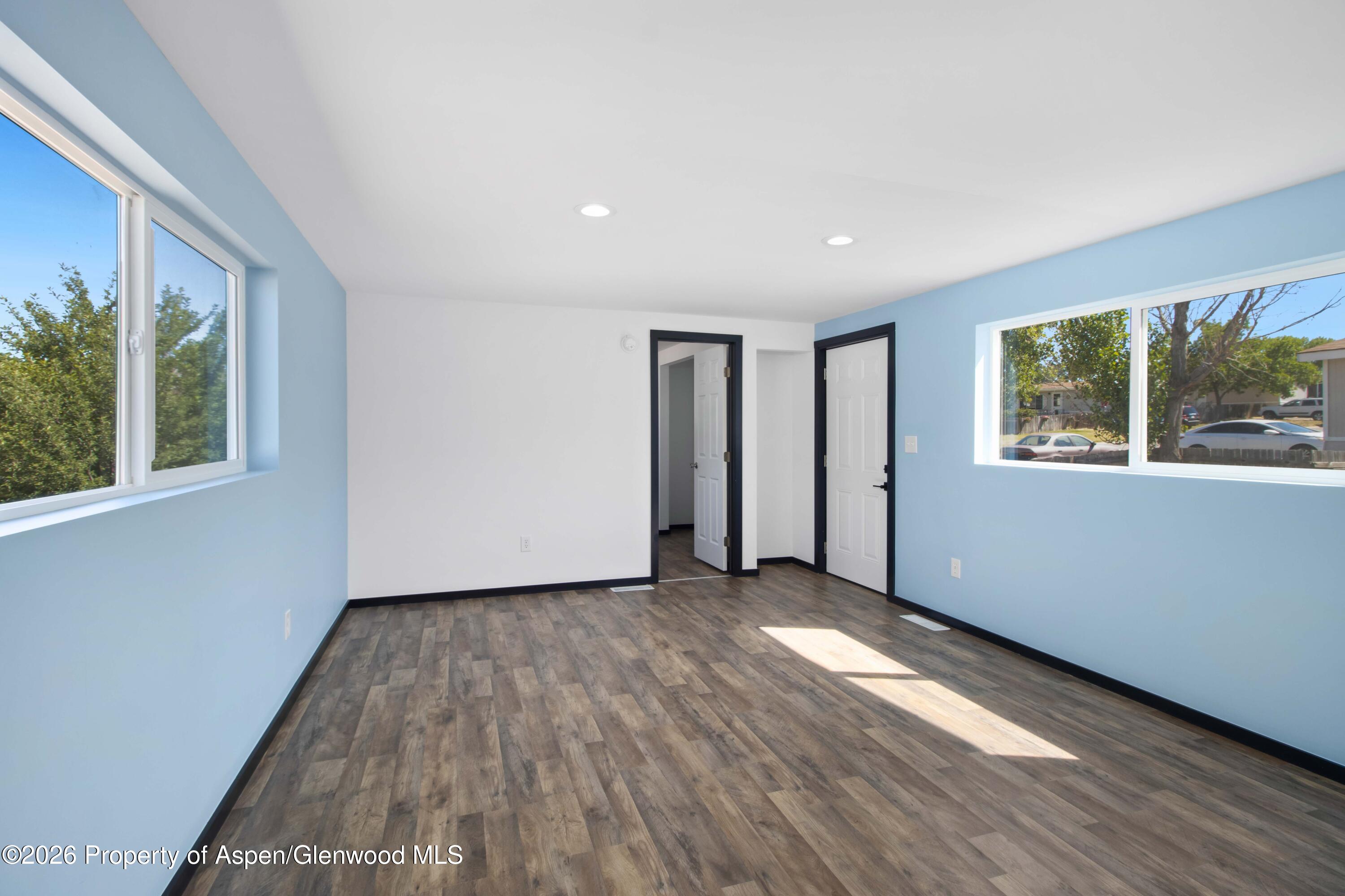 22 E Silverbell Place Parachute CO 81635