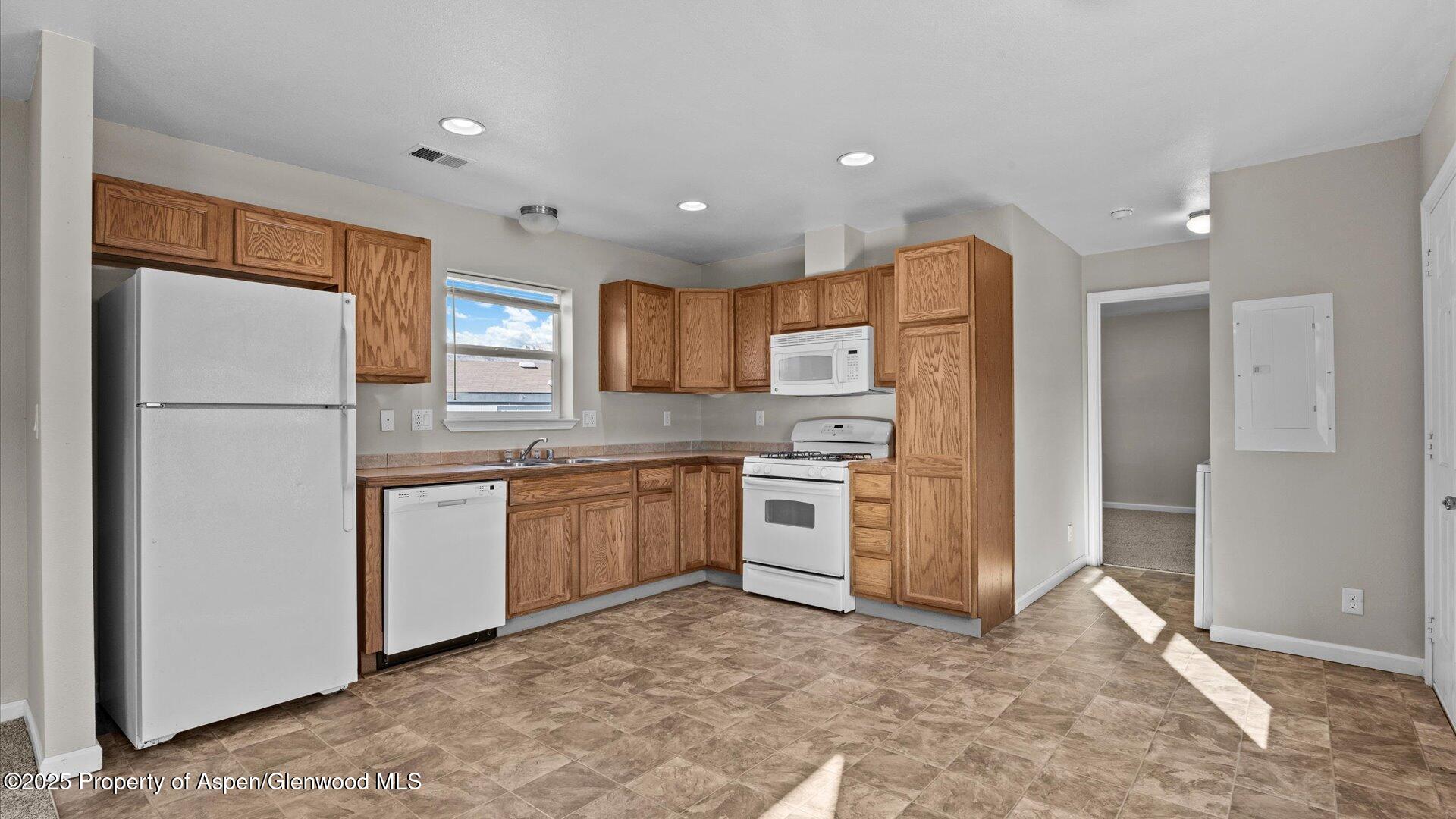 58 Logans Lane Parachute CO 81635