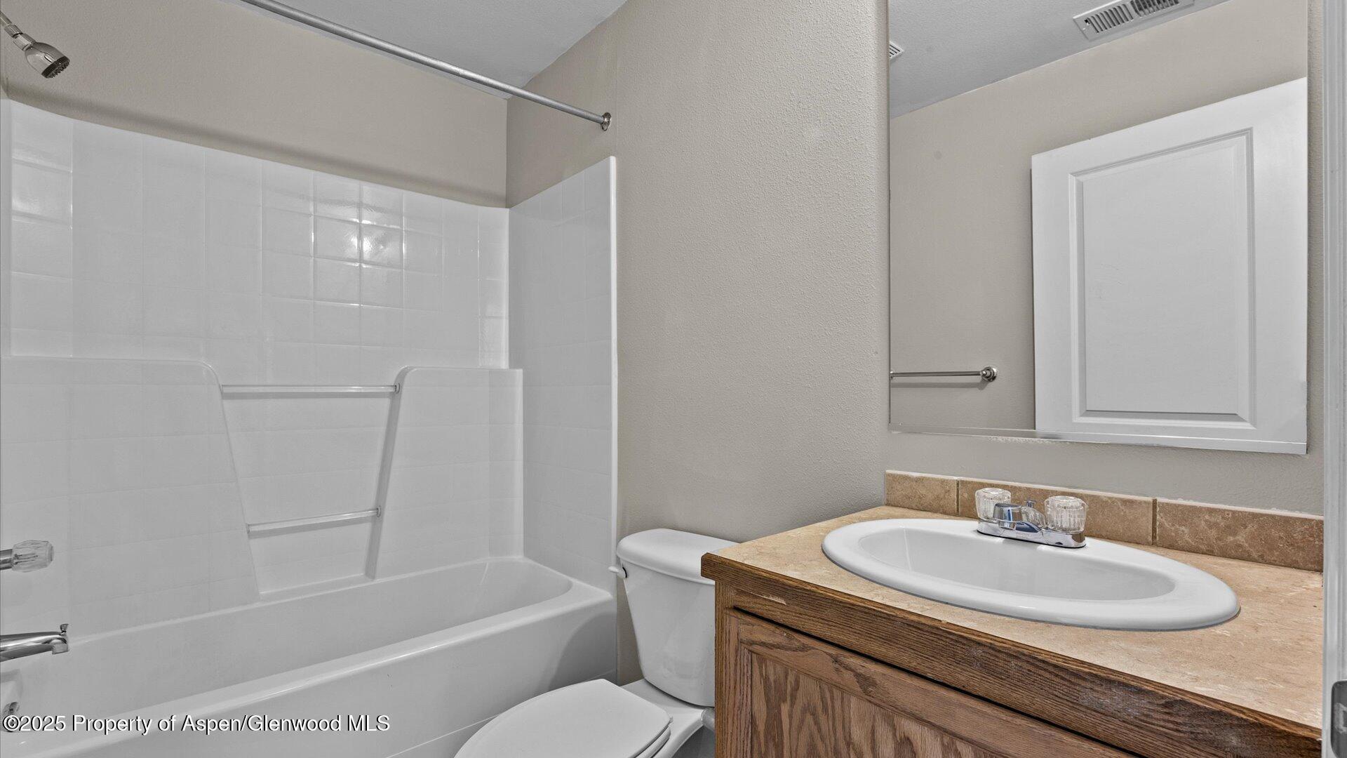 58 Logans Lane Parachute CO 81635