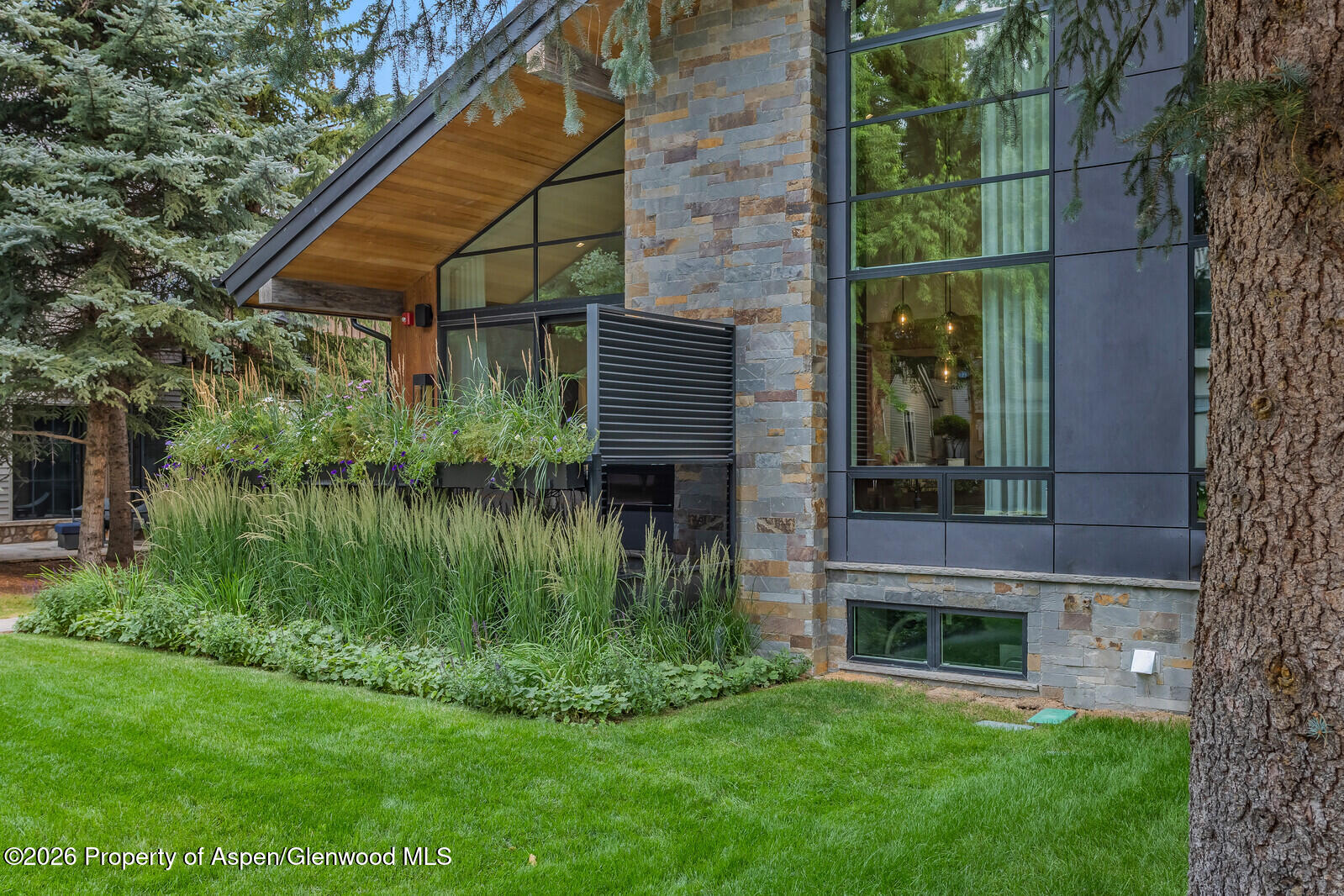 500 W Smuggler Street Aspen CO 81611