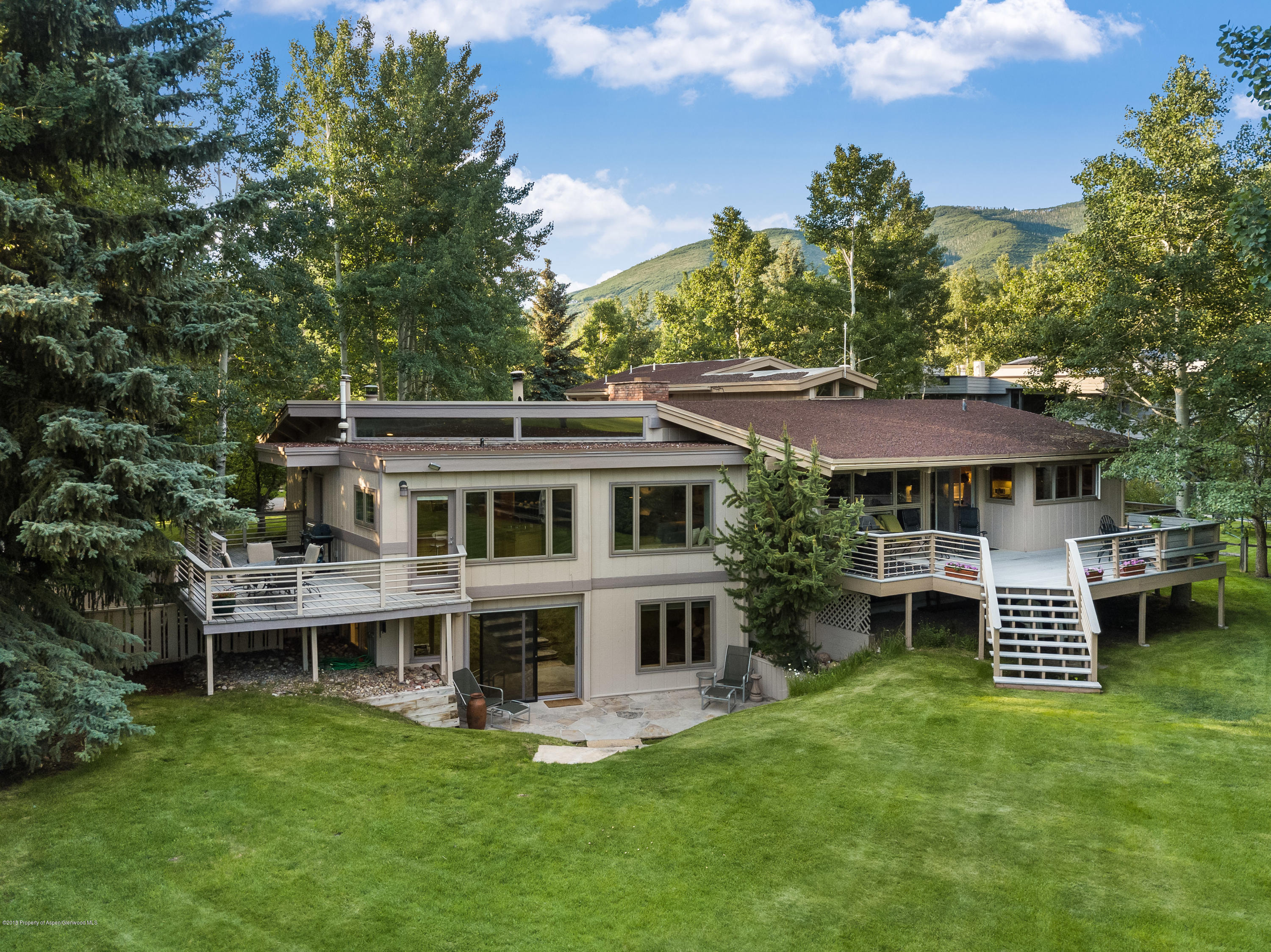 1425 Sierra Vista Aspen CO 81611