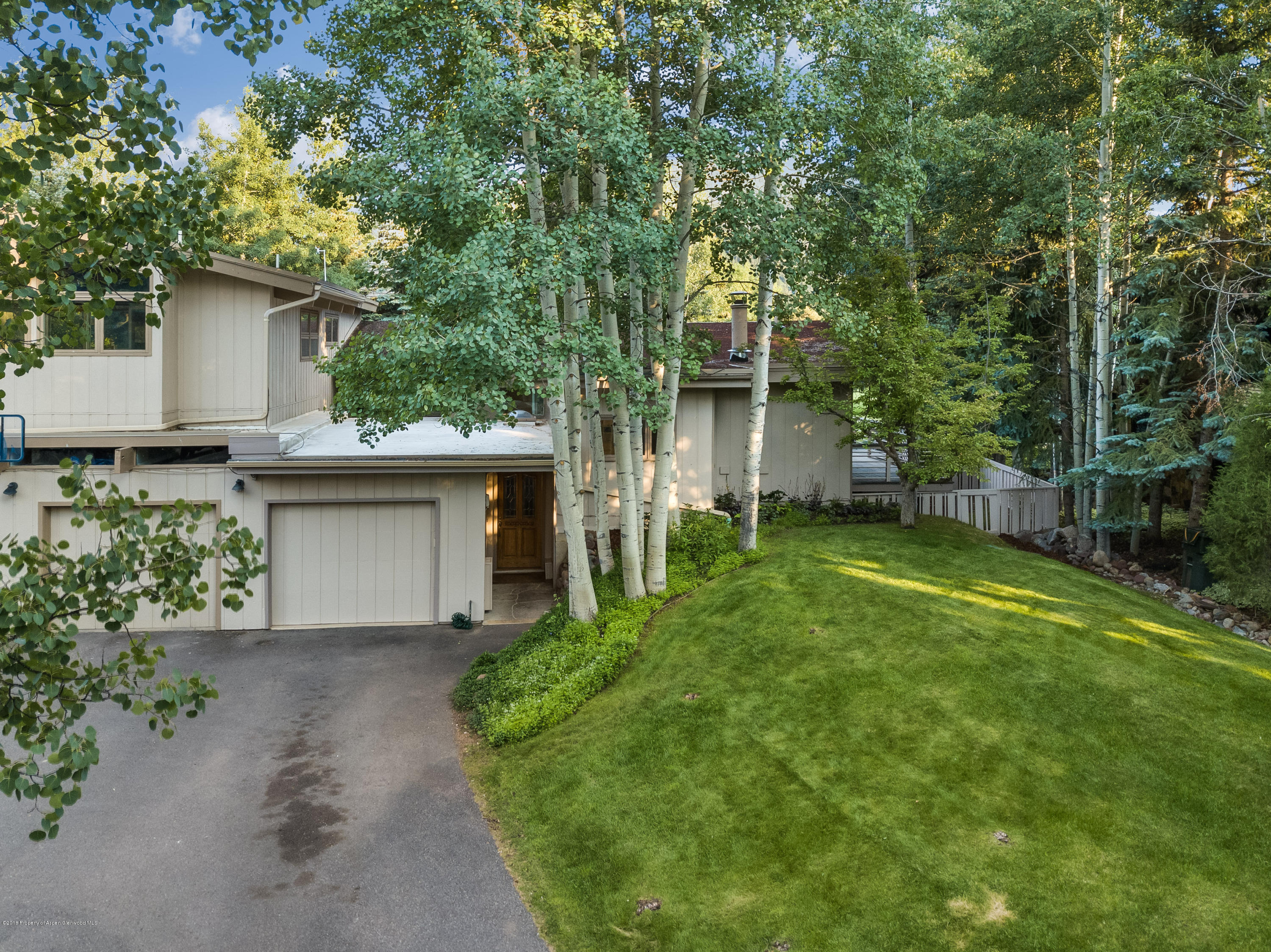 1425 Sierra Vista Aspen CO 81611