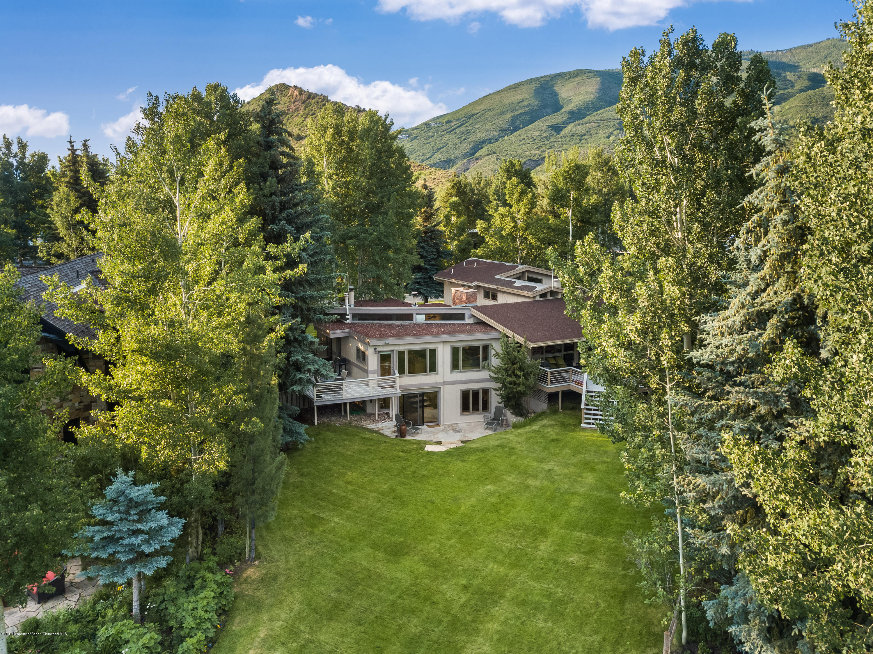 1425 Sierra Vista Aspen CO 81611
