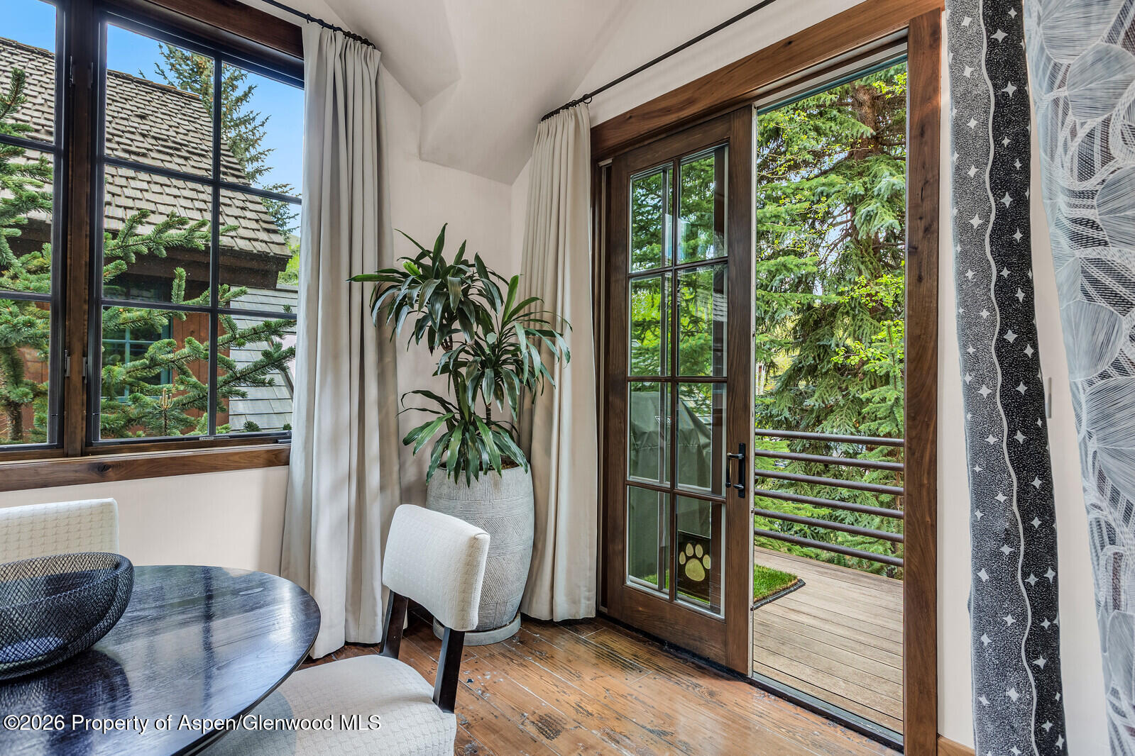 1354 Sierra Vista Drive Aspen CO 81611
