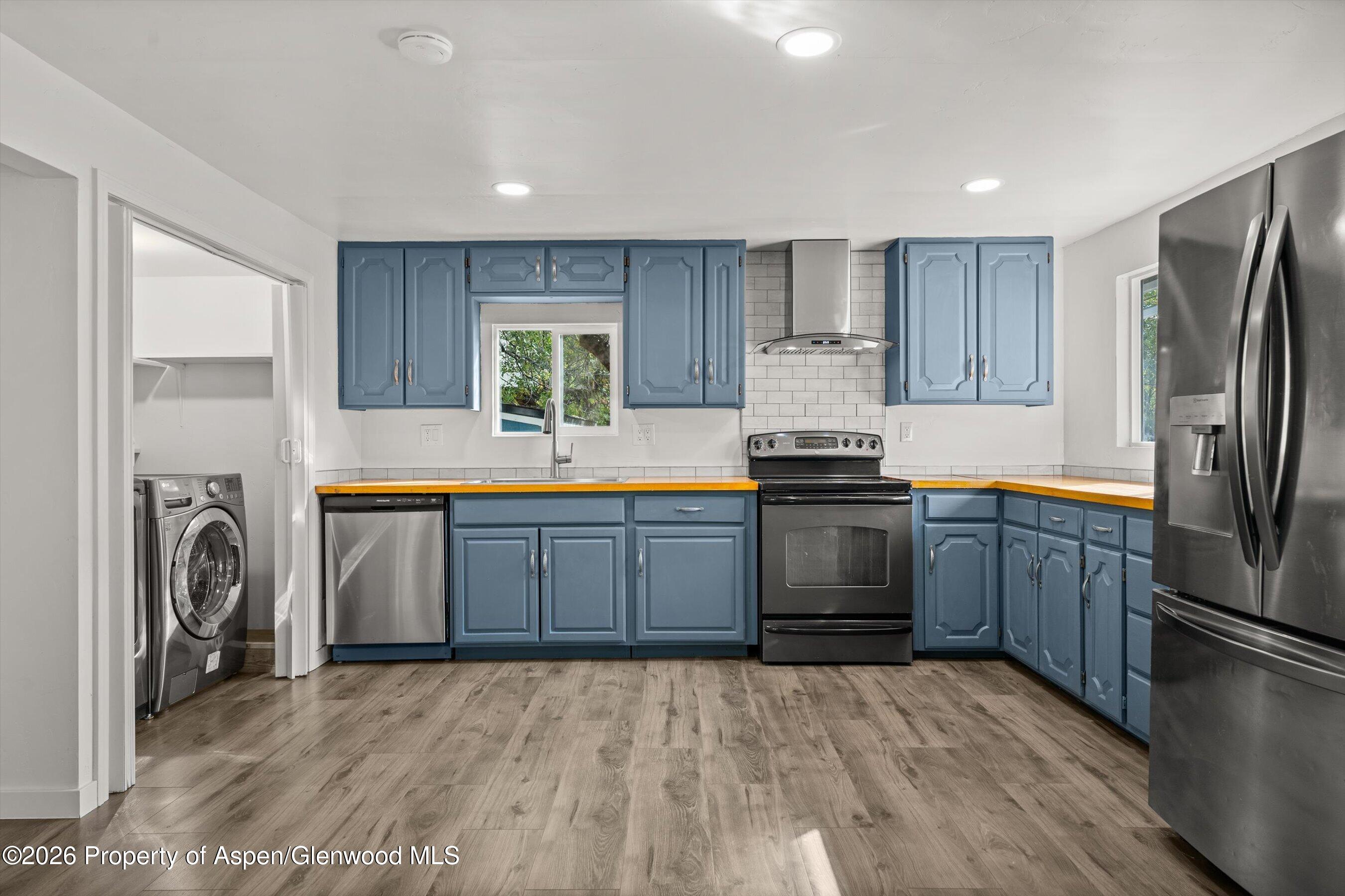 318 N B Street New Castle CO 81647