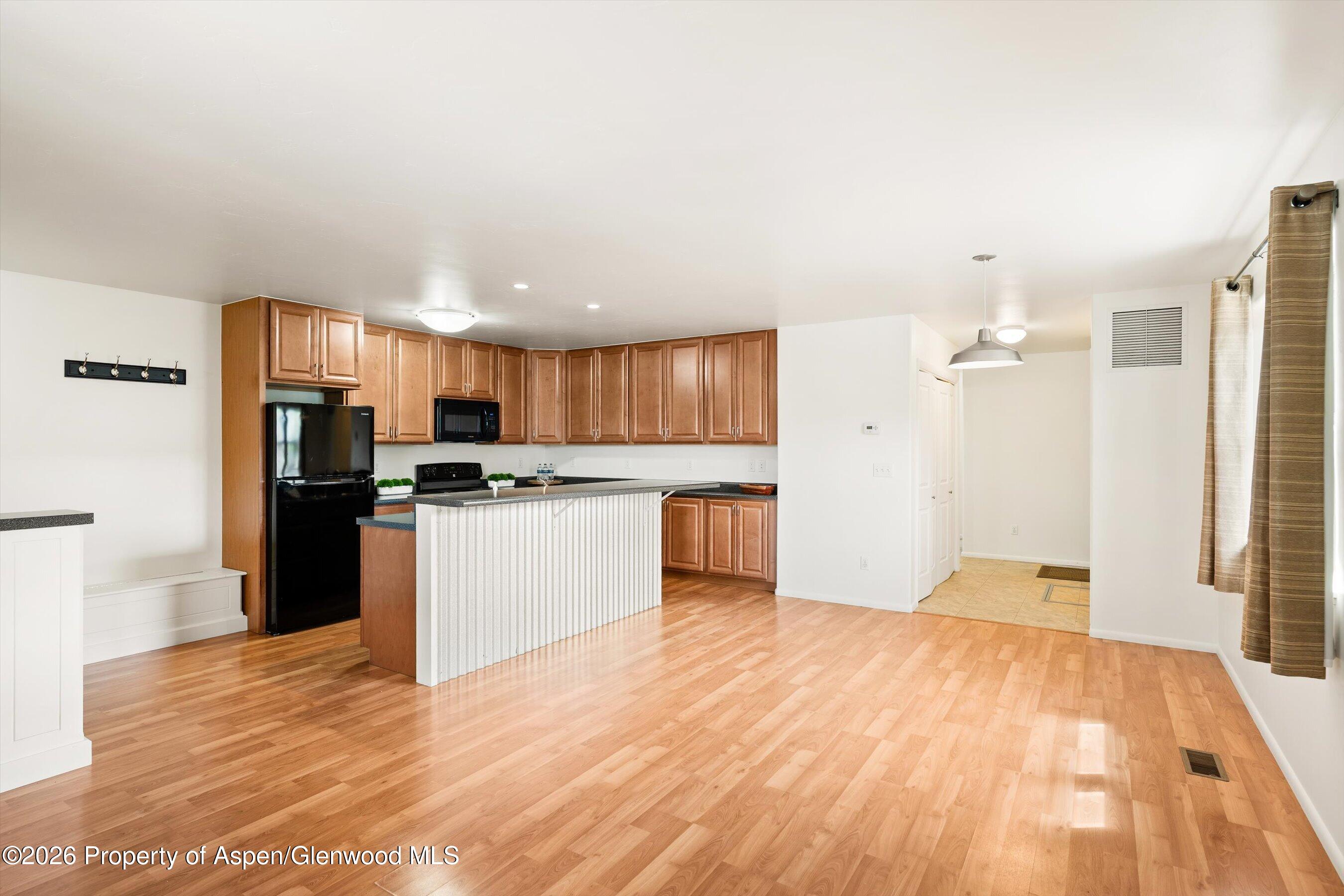 430 & 432 Whiteriver Avenue Rifle CO 81650