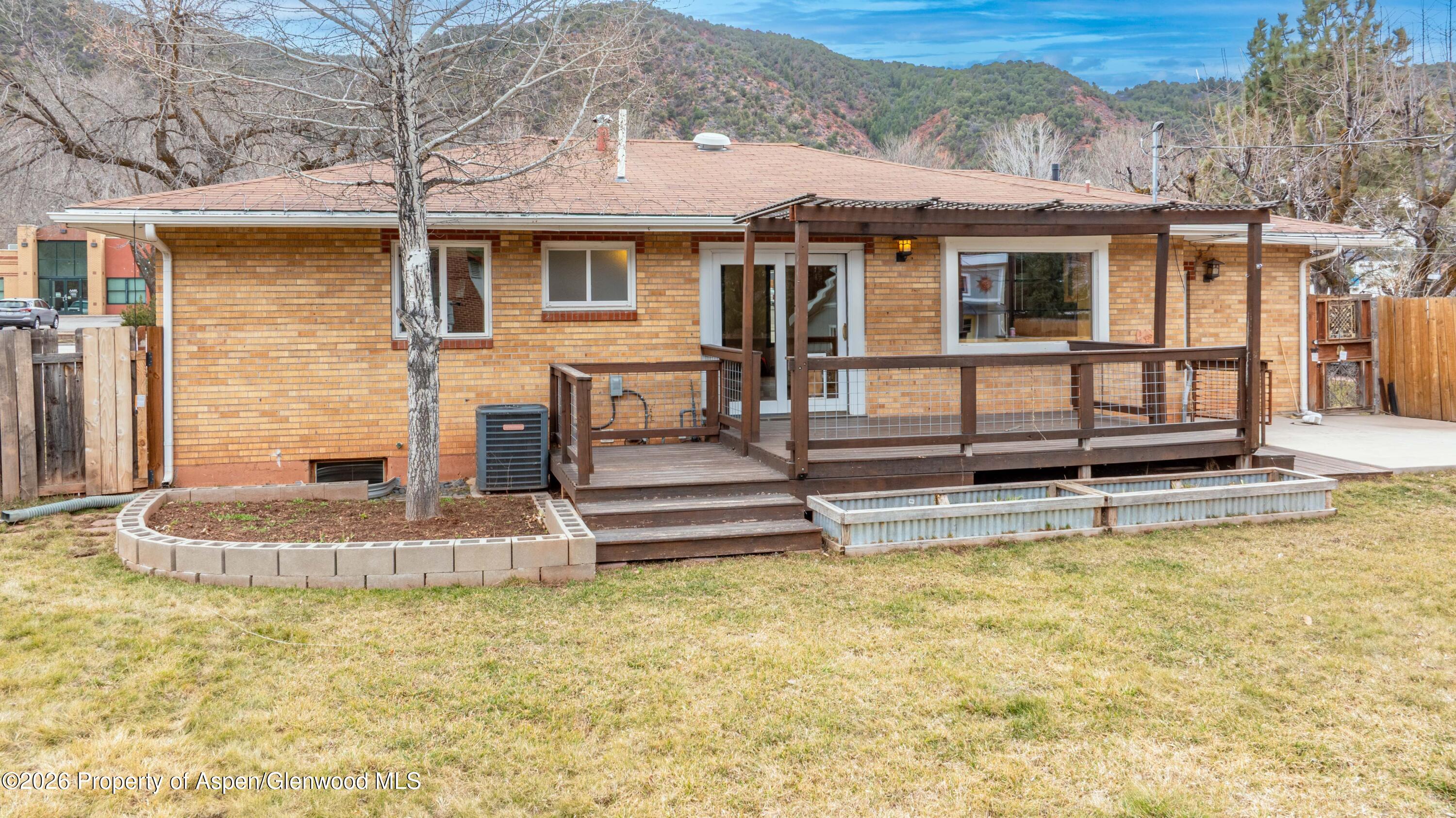 1809 Grand Avenue Glenwood Springs CO 81601