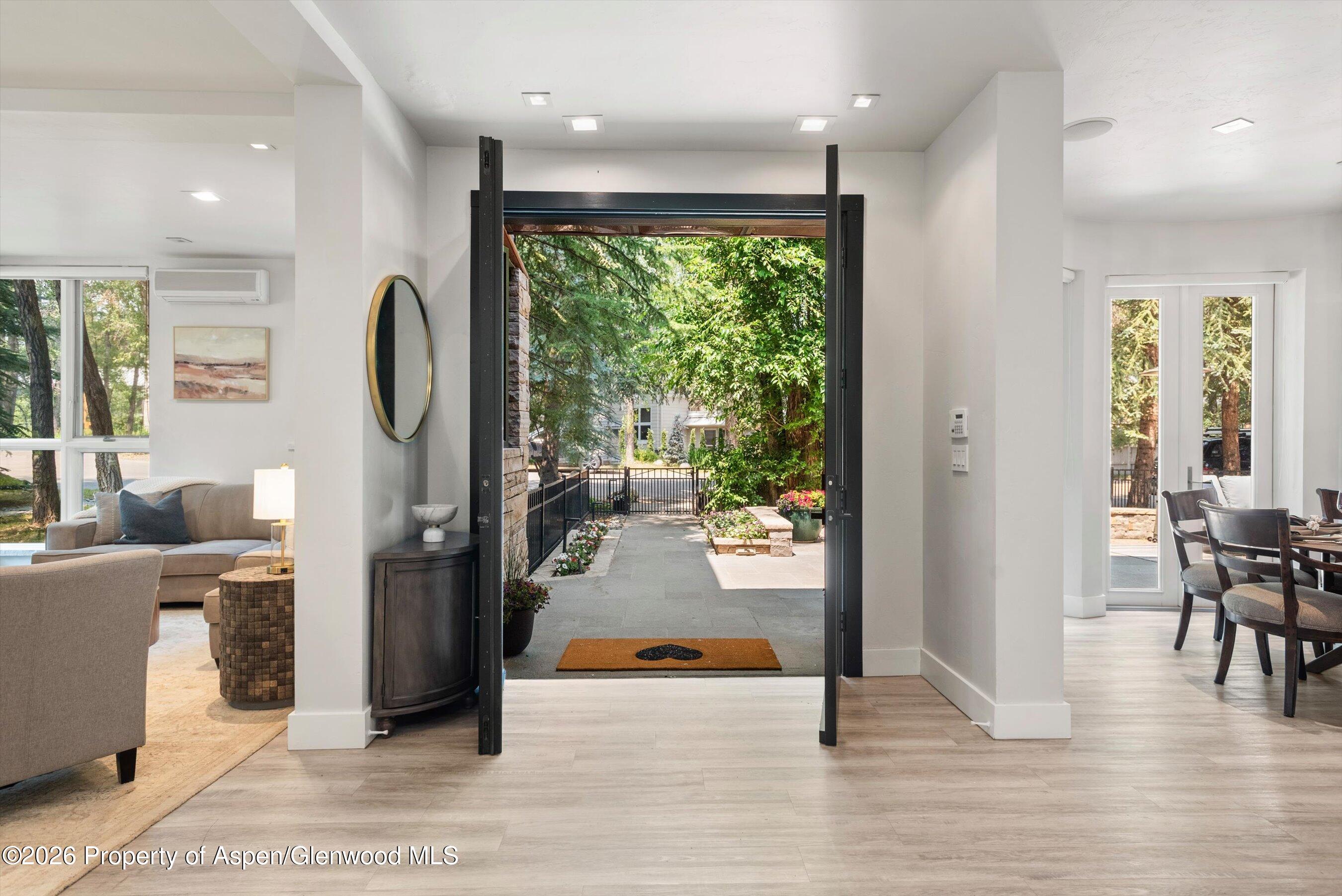 736 W Smuggler Street Aspen CO 81611