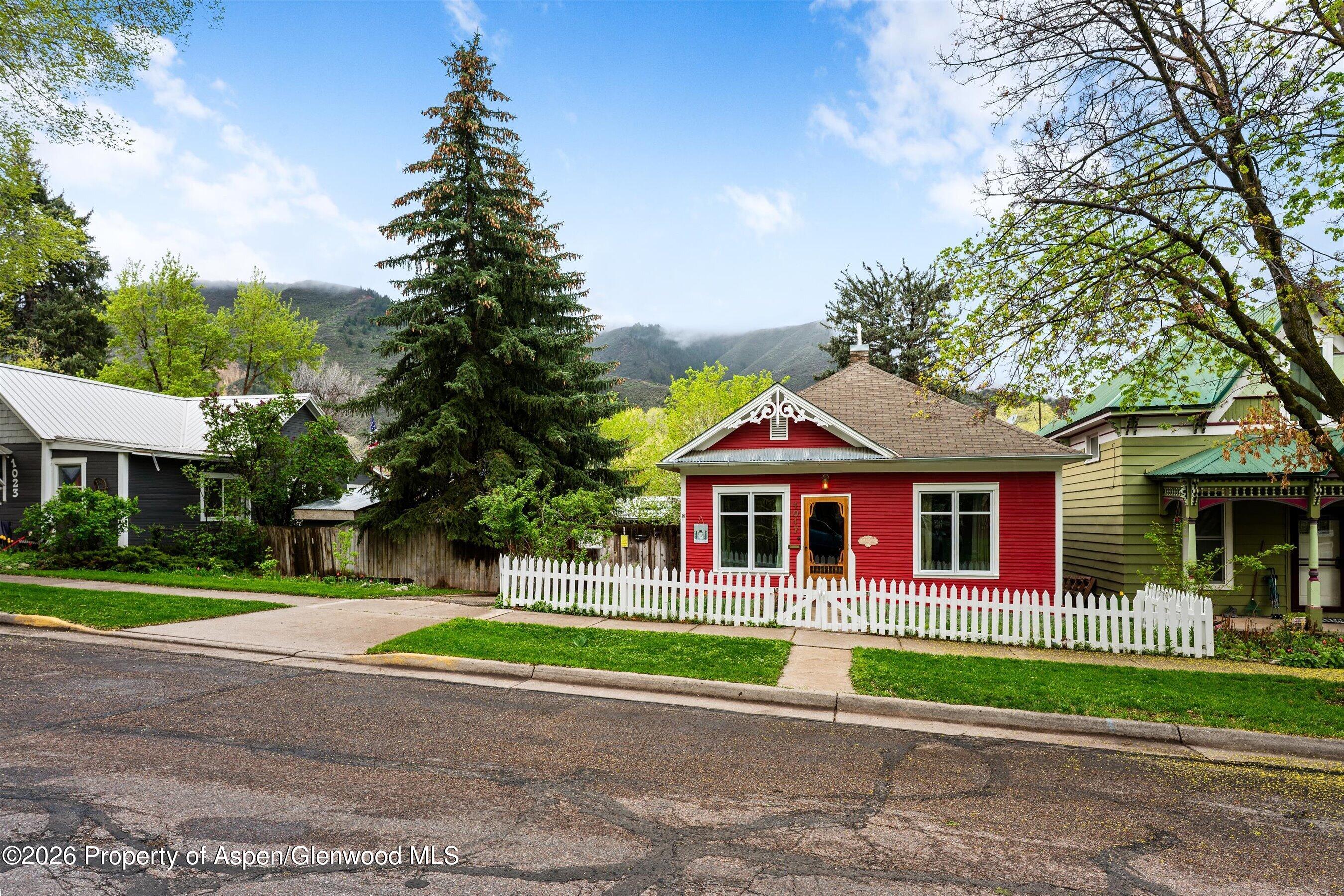 1017 Cooper Avenue Glenwood Springs CO 81601