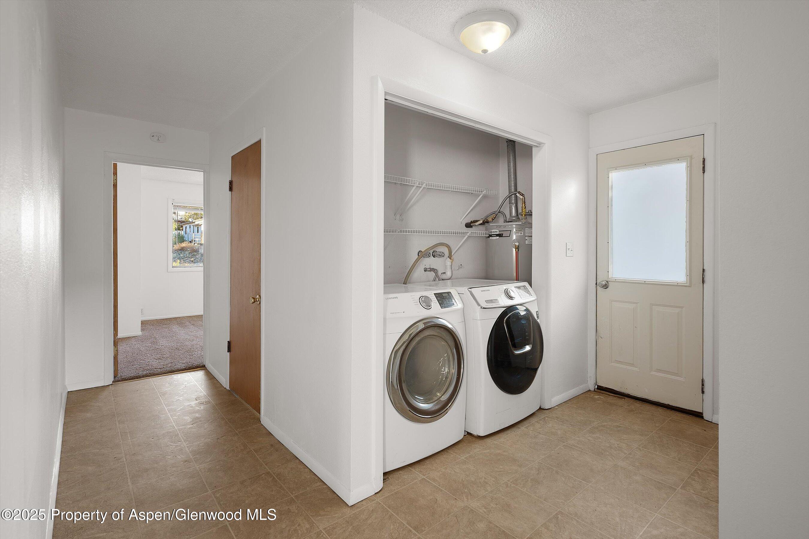 411 E 1st Street Rifle CO 81650