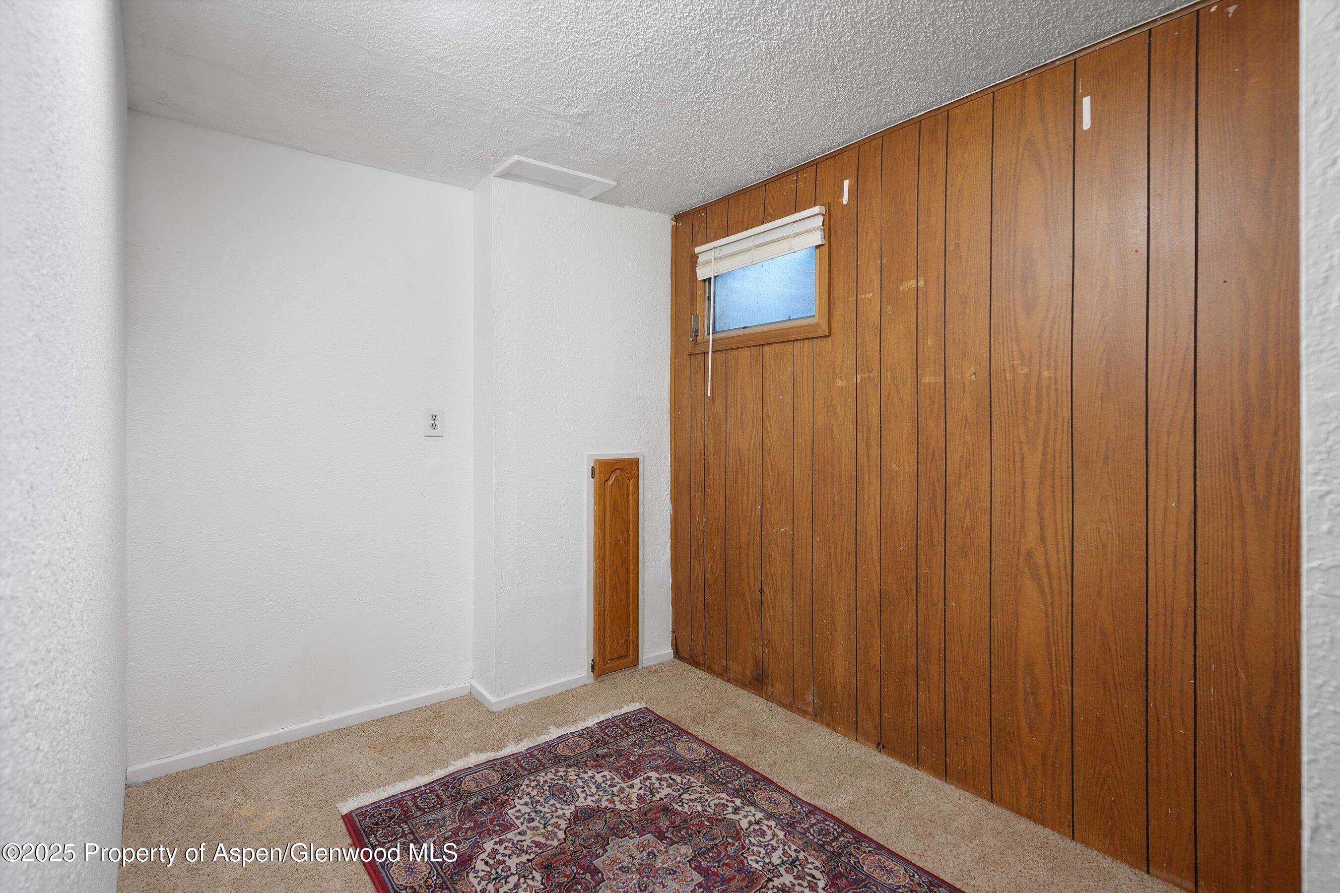 411 E 1st Street Rifle CO 81650