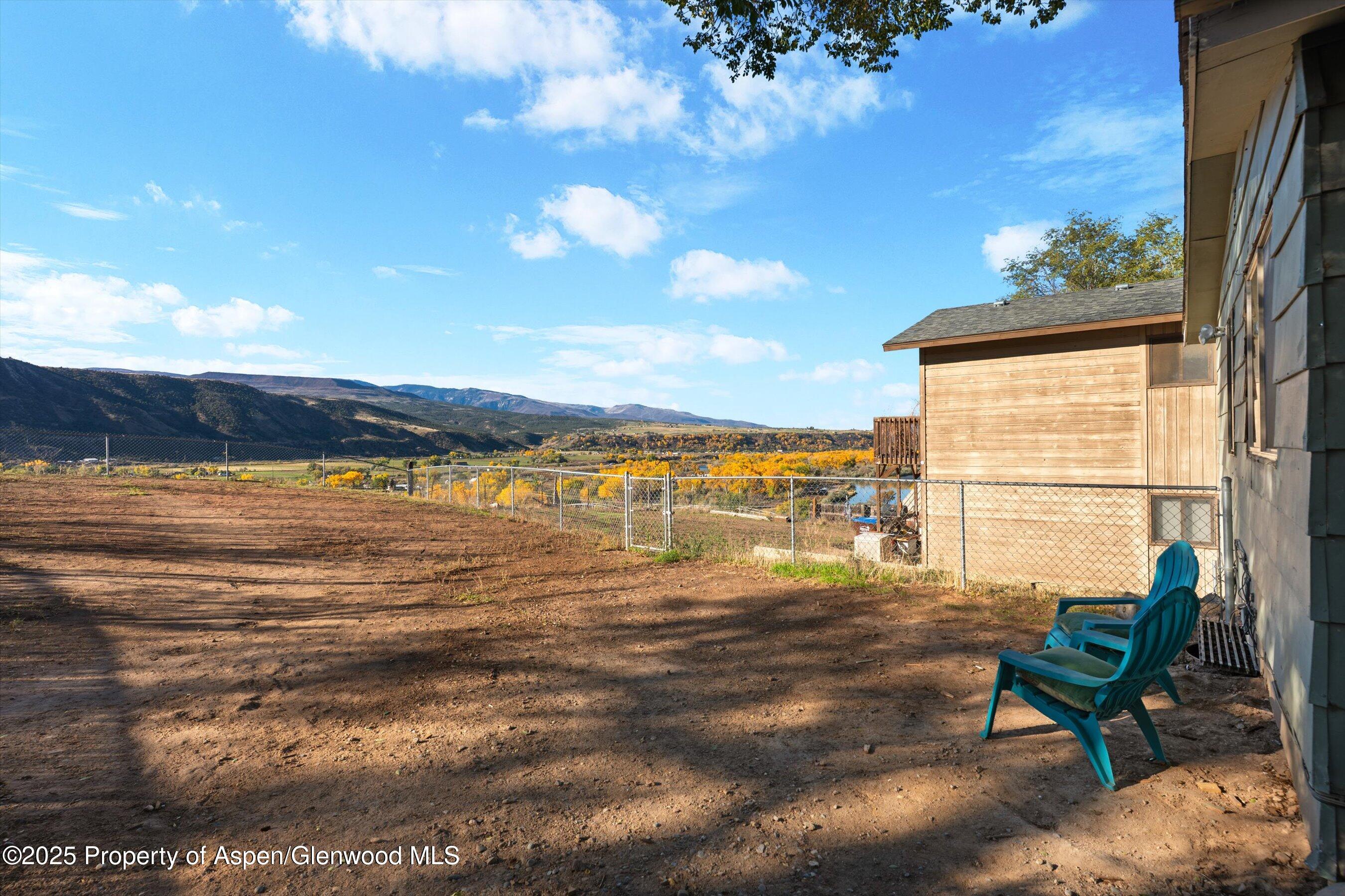 411 E 1st Street Rifle CO 81650