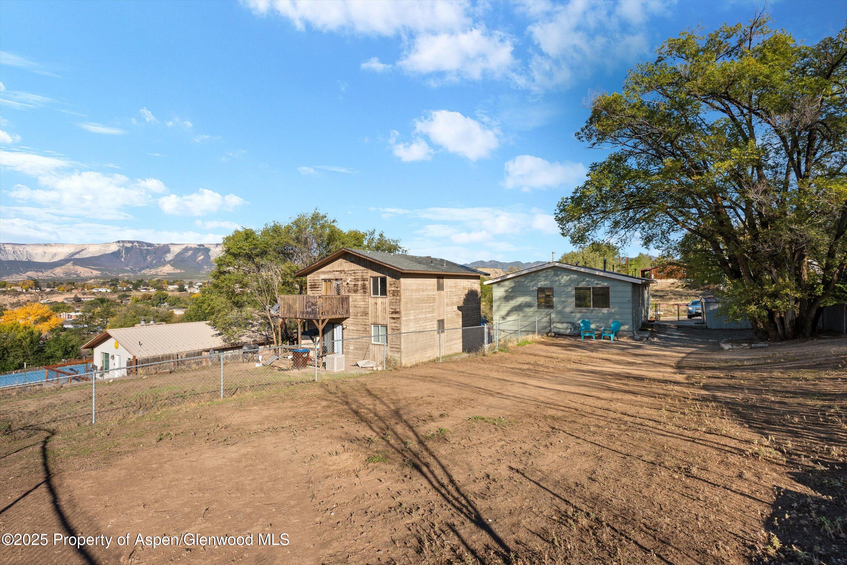 411 E 1st Street Rifle CO 81650