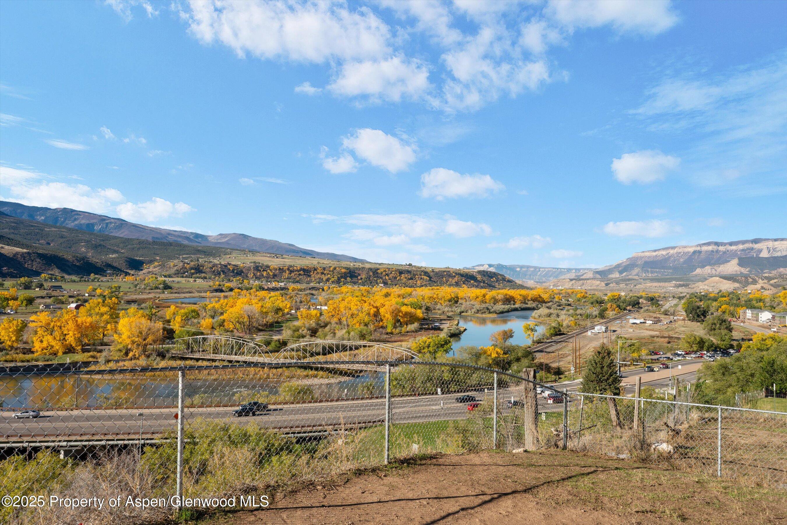 411 E 1st Street Rifle CO 81650