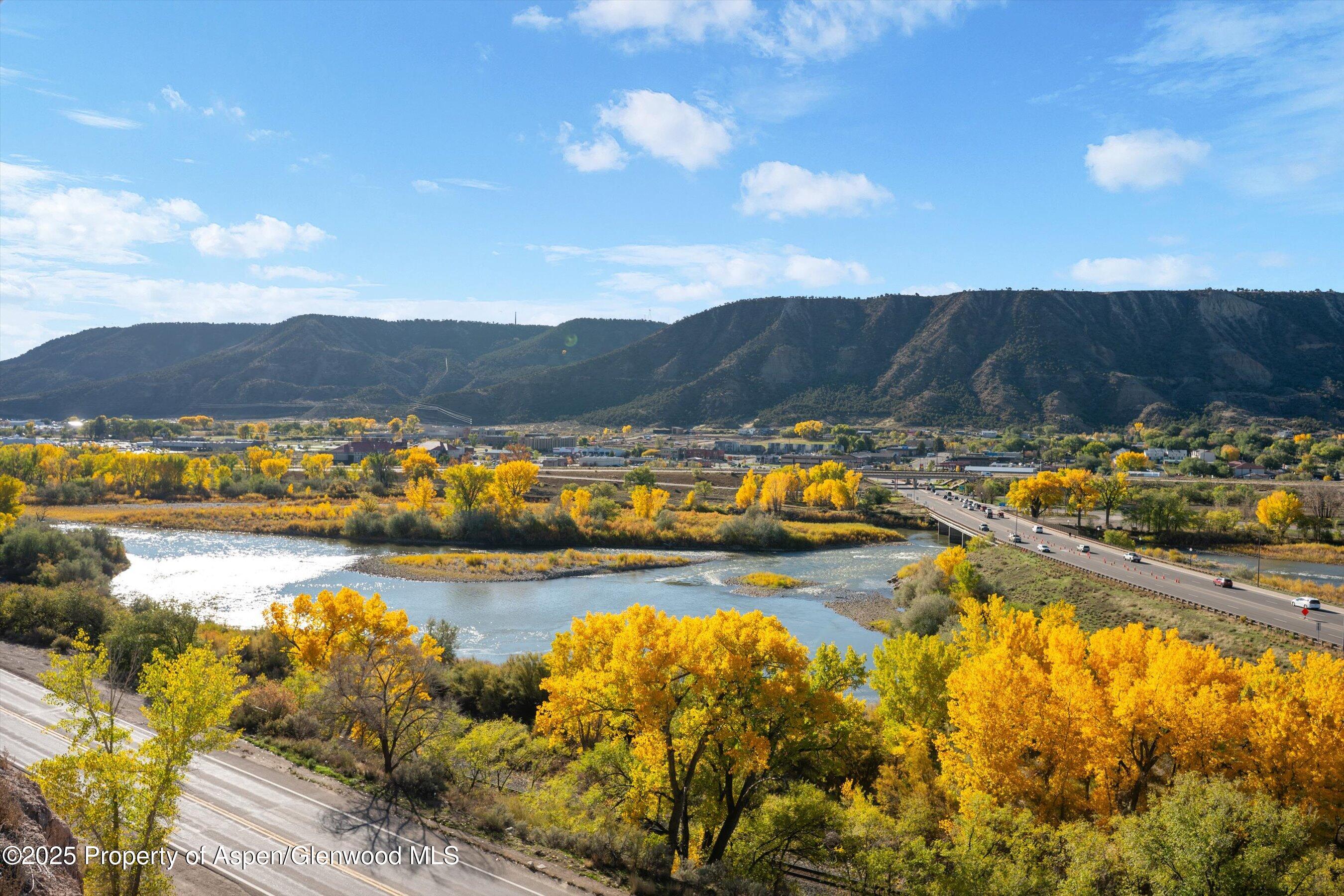 411 E 1st Street Rifle CO 81650