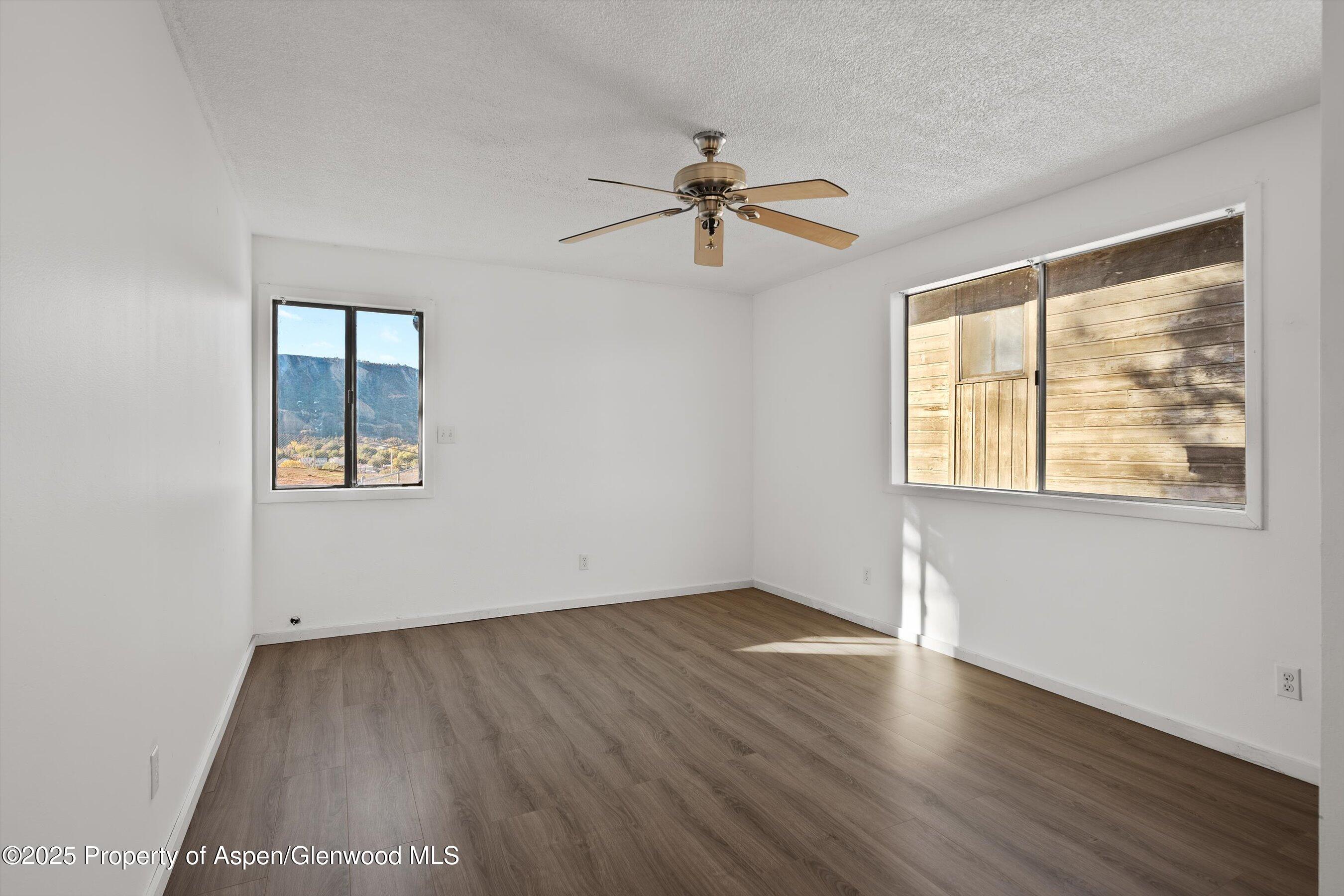 411 E 1st Street Rifle CO 81650