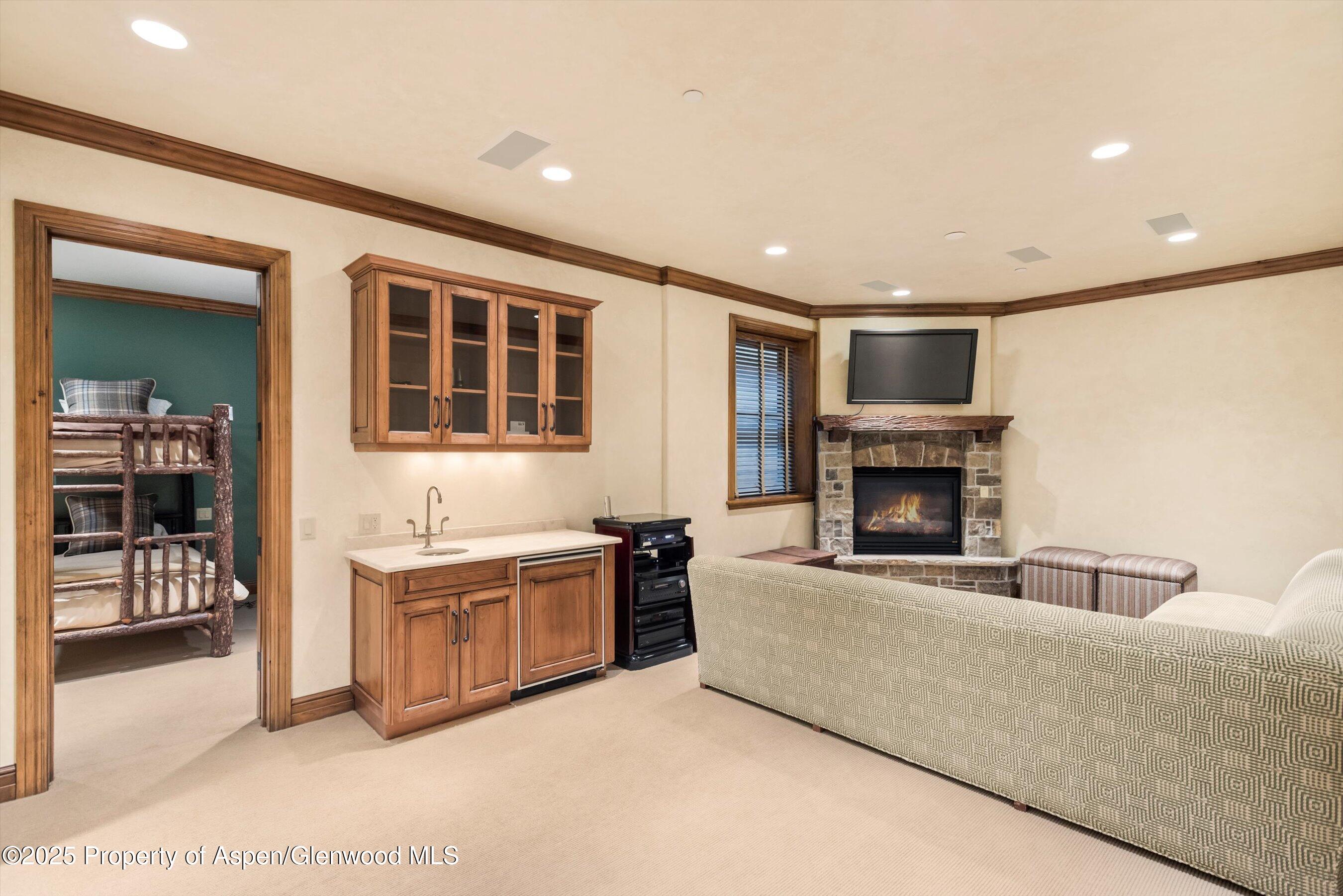 42703 Highway 82 Aspen CO 81611