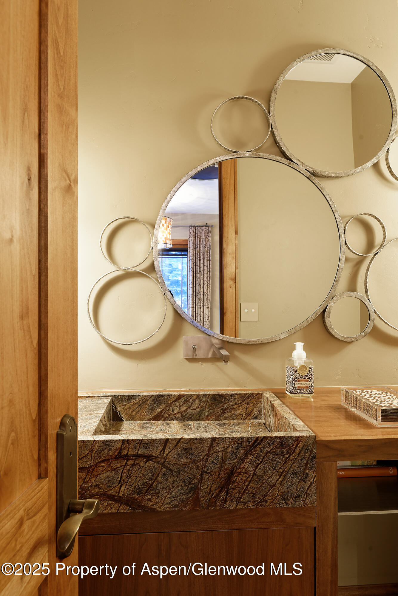 1395 Sierra Vista Drive Aspen CO 81611