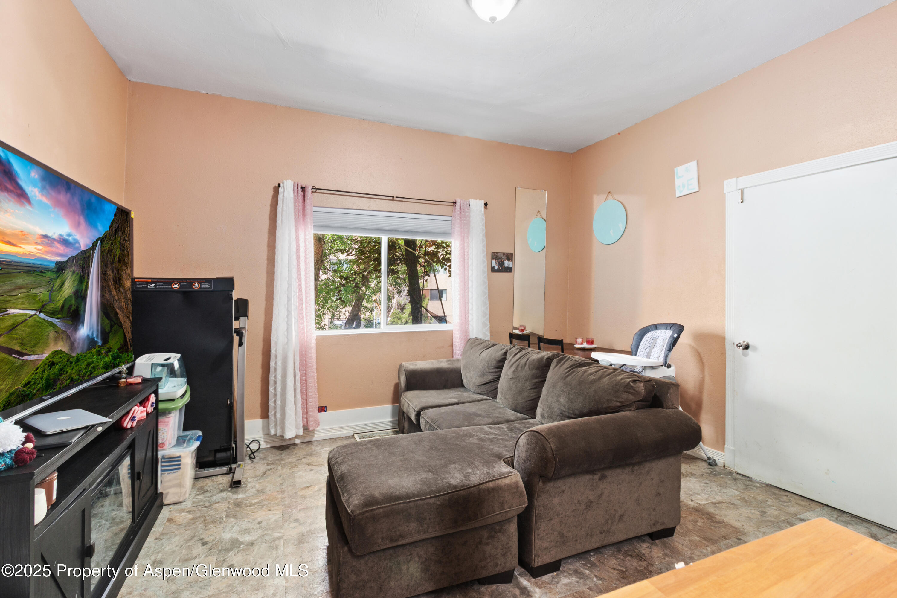 712.5 Bennett Avenue Glenwood Springs CO 81601