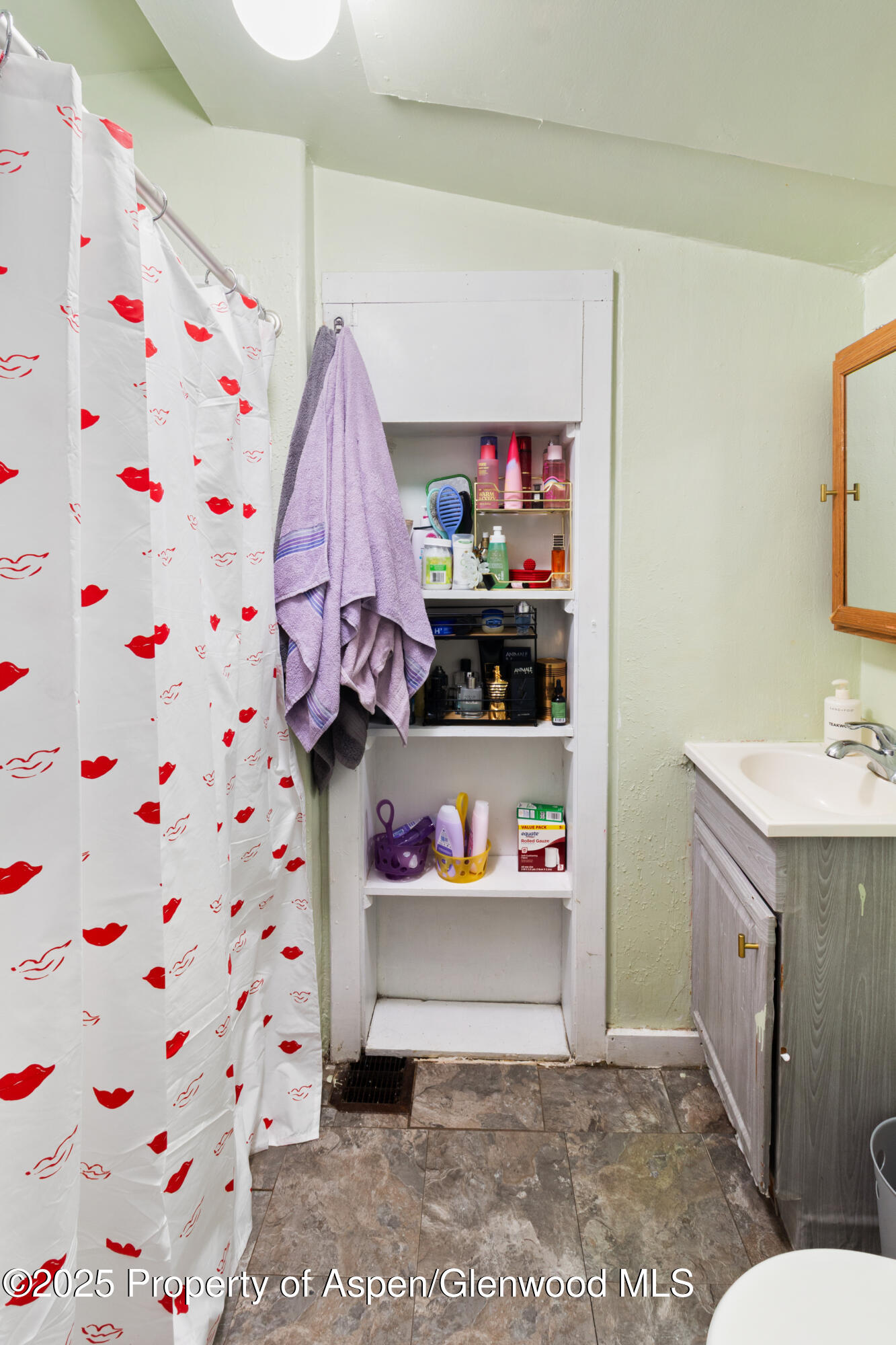 712.5 Bennett Avenue Glenwood Springs CO 81601