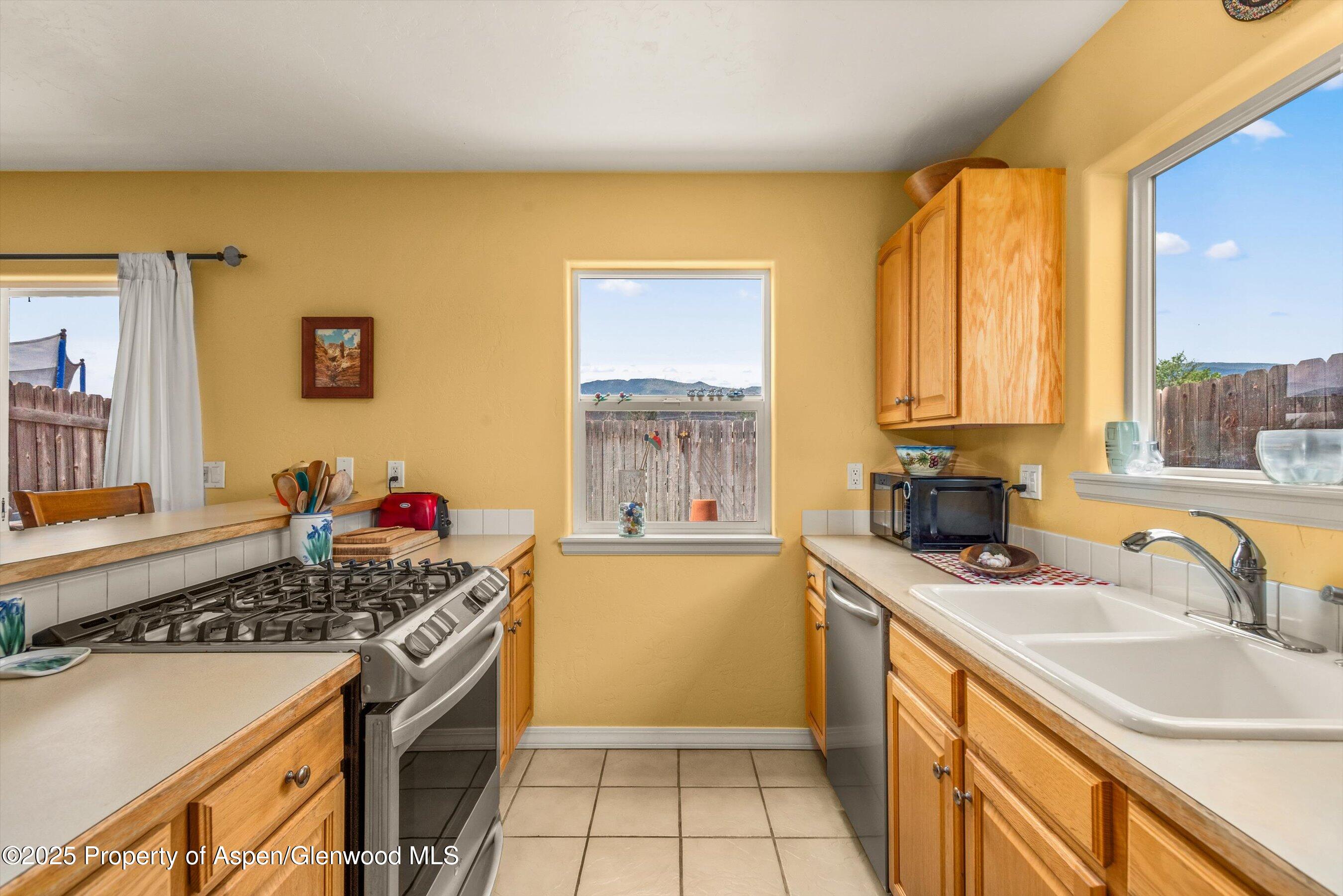 1070 Village Road Carbondale CO 81623