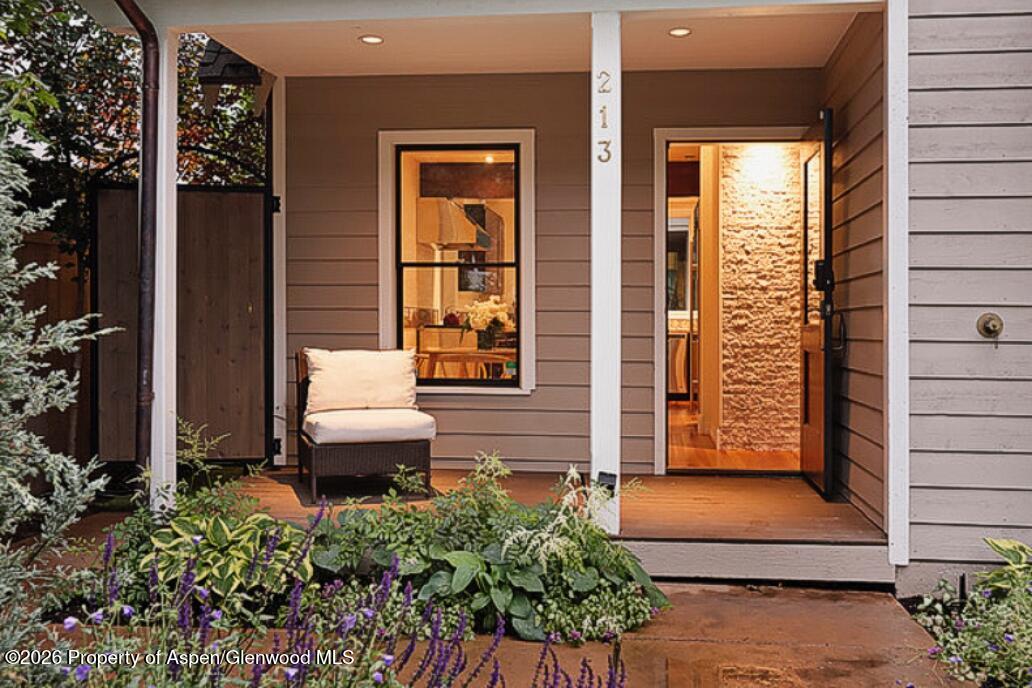 Aspen CO, 213 W Bleeker Street