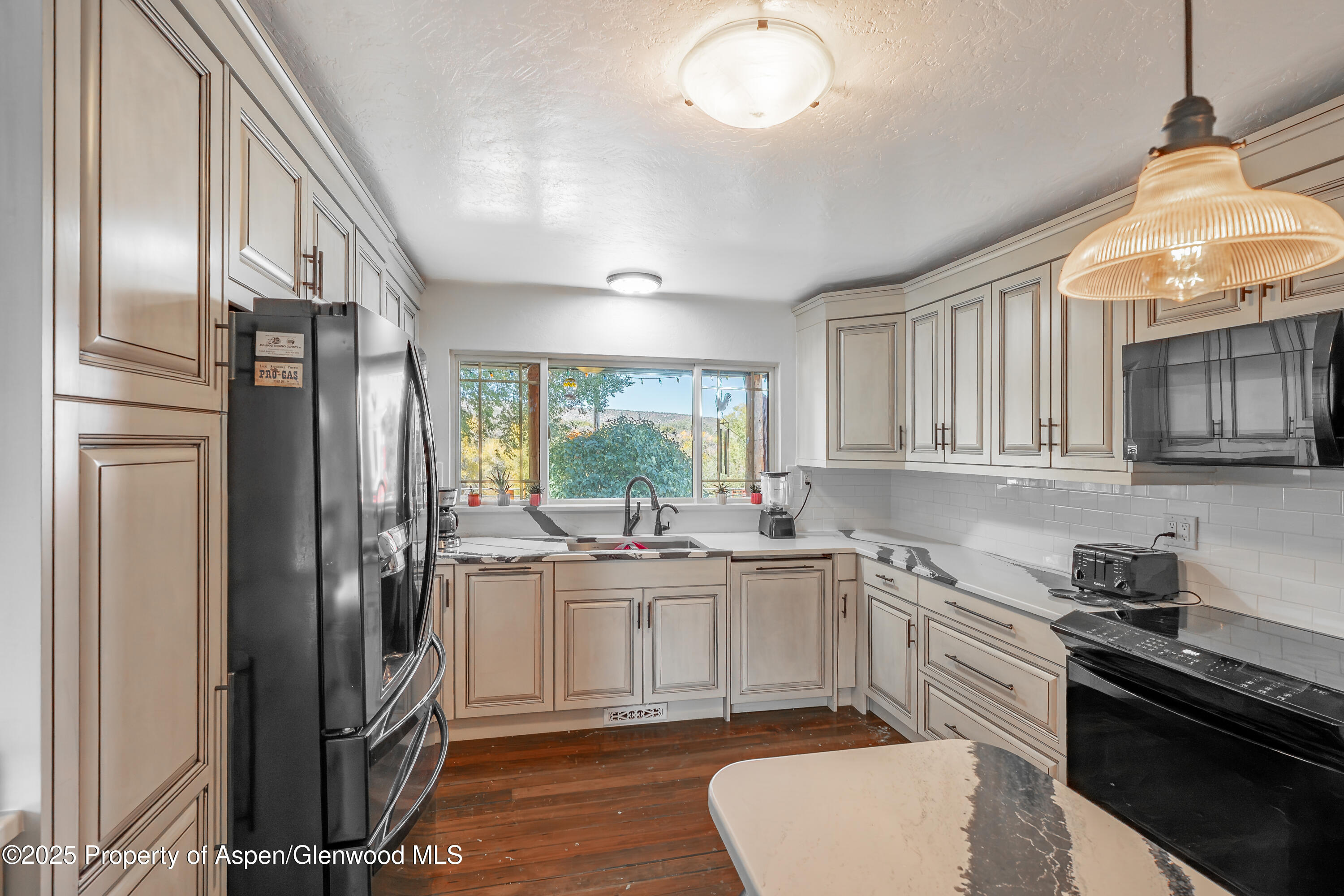 4784 County Road 312 New Castle CO 81647