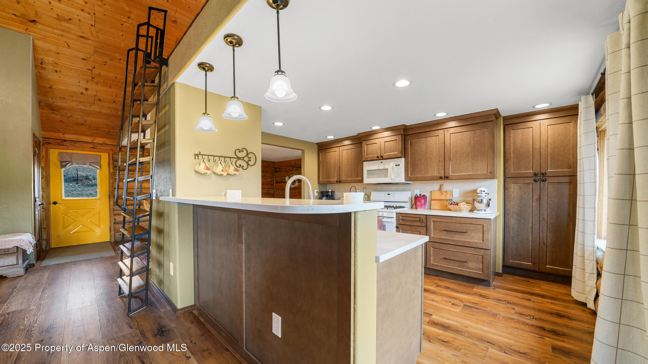 41 County Road 9 Meeker CO 81641