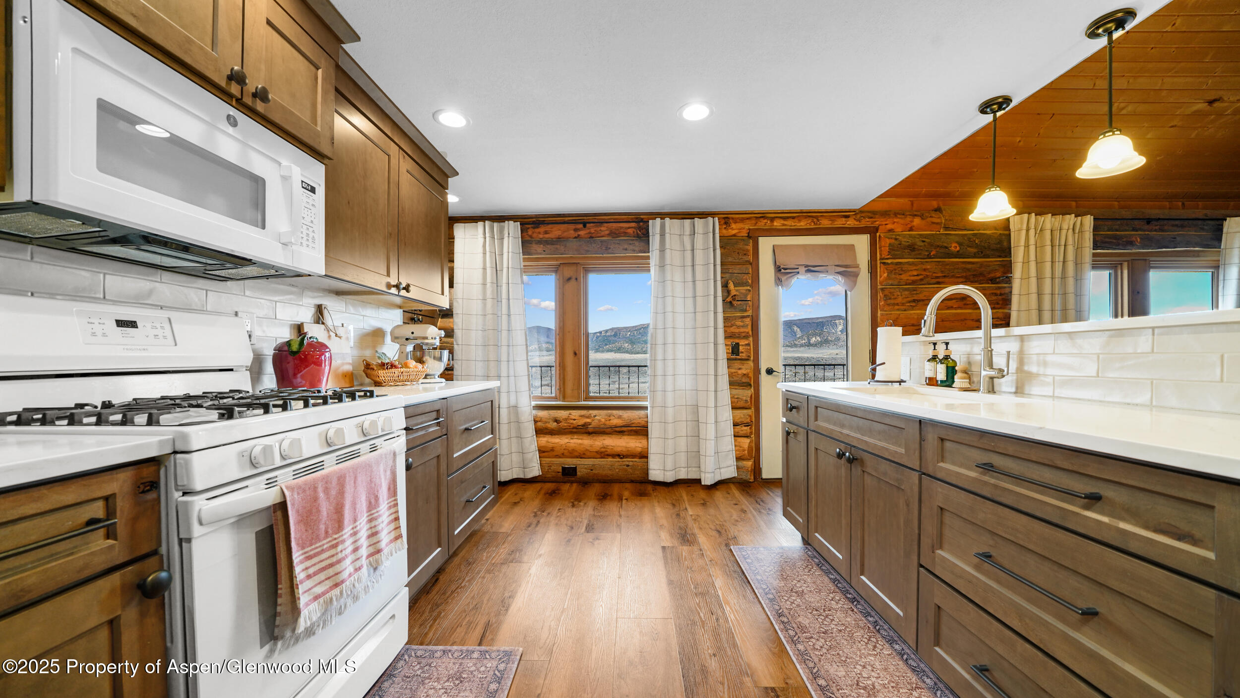 41 County Road 9 Meeker CO 81641