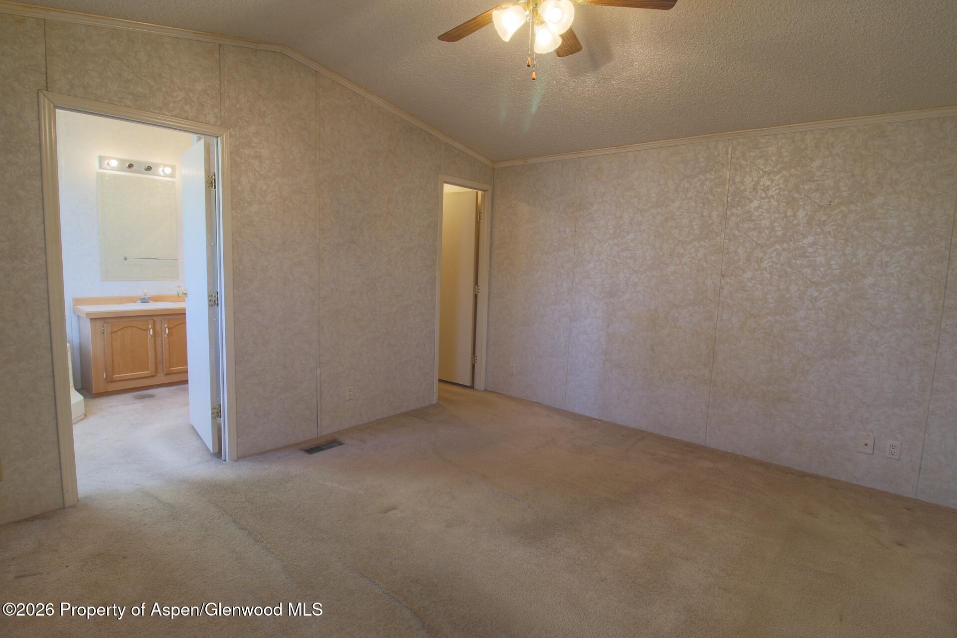 200 W 20th Street Rifle CO 81650