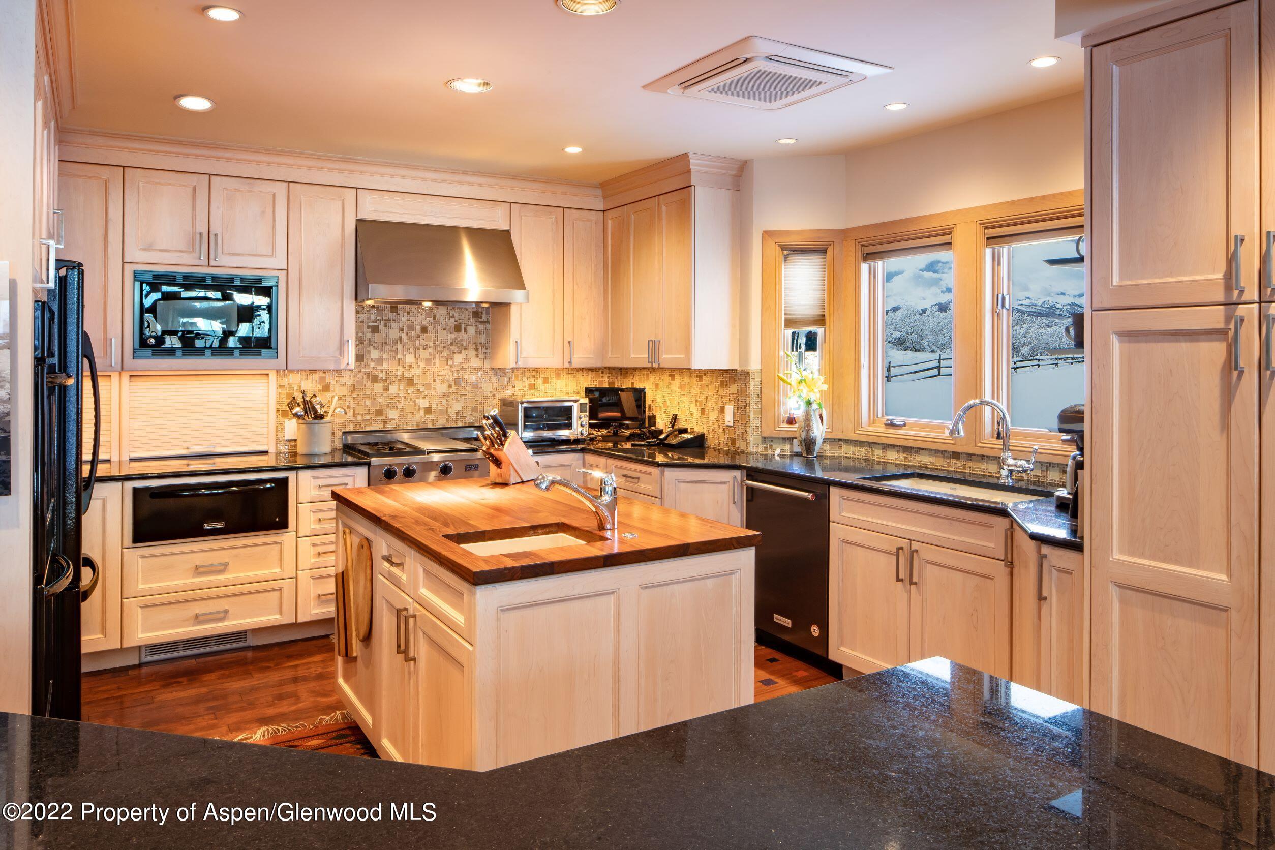 413 W Smuggler Street Aspen CO 81611