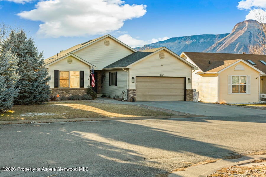 258 Ponderosa Circle Parachute CO 81635