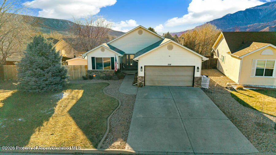 258 Ponderosa Circle Parachute CO 81635