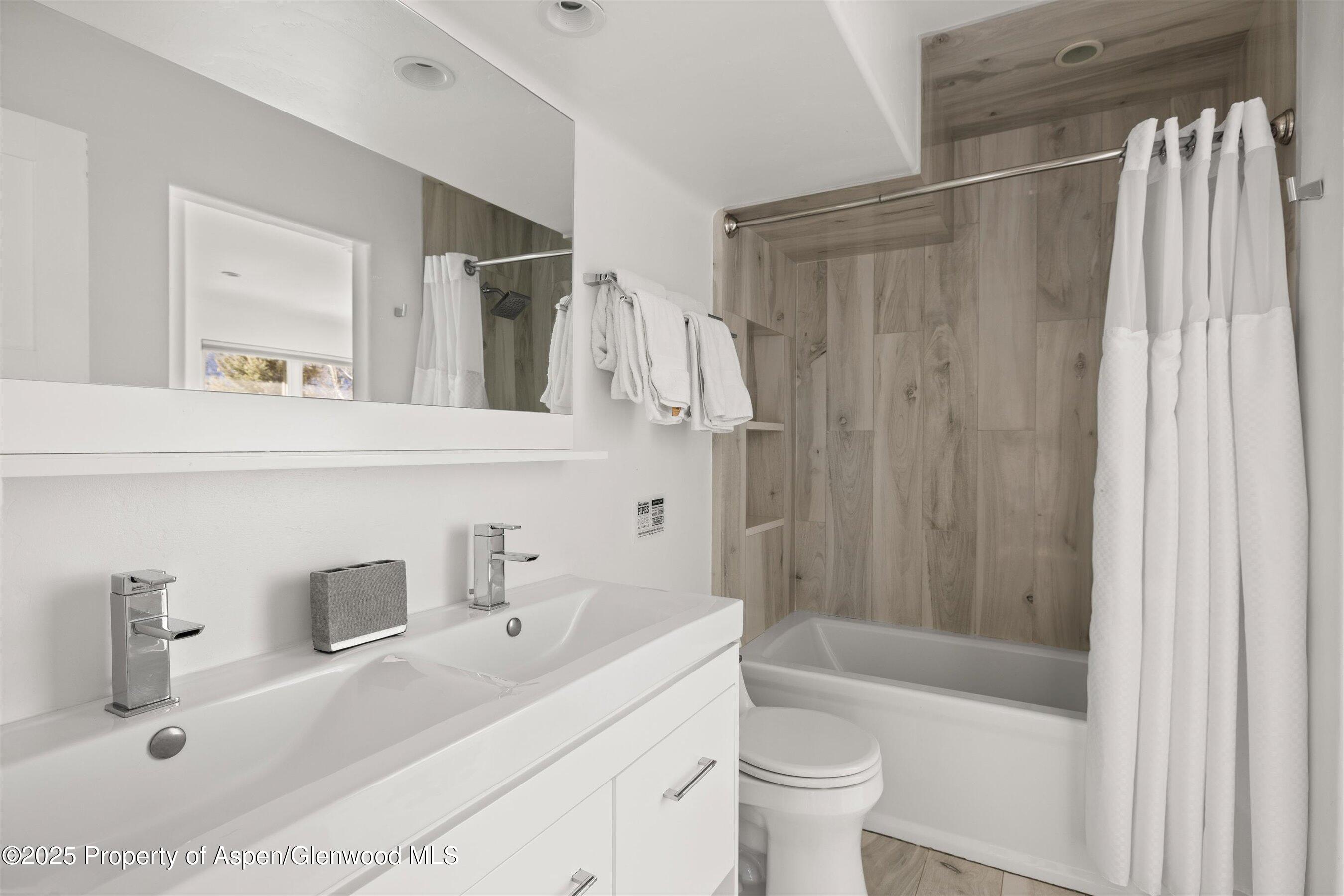 163 Castle Lane Basalt CO 81621