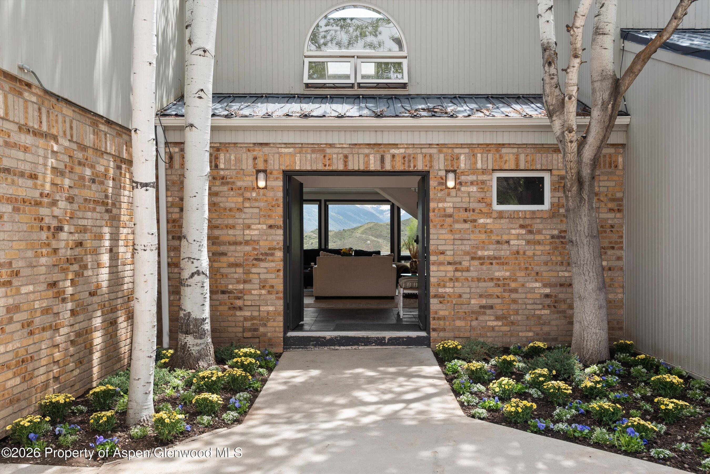 450 Solar Way Aspen CO 81611