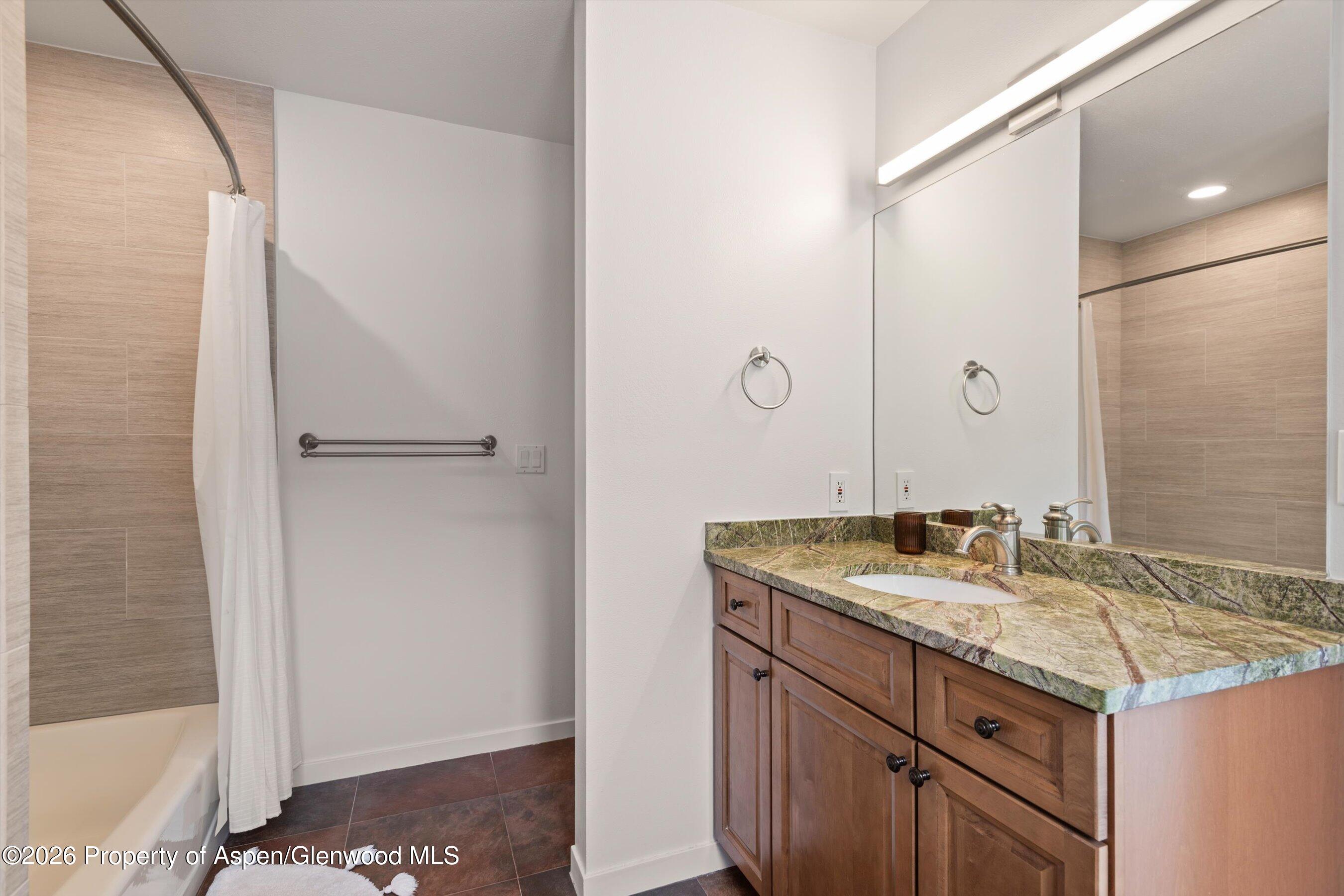 450 Solar Way Aspen CO 81611