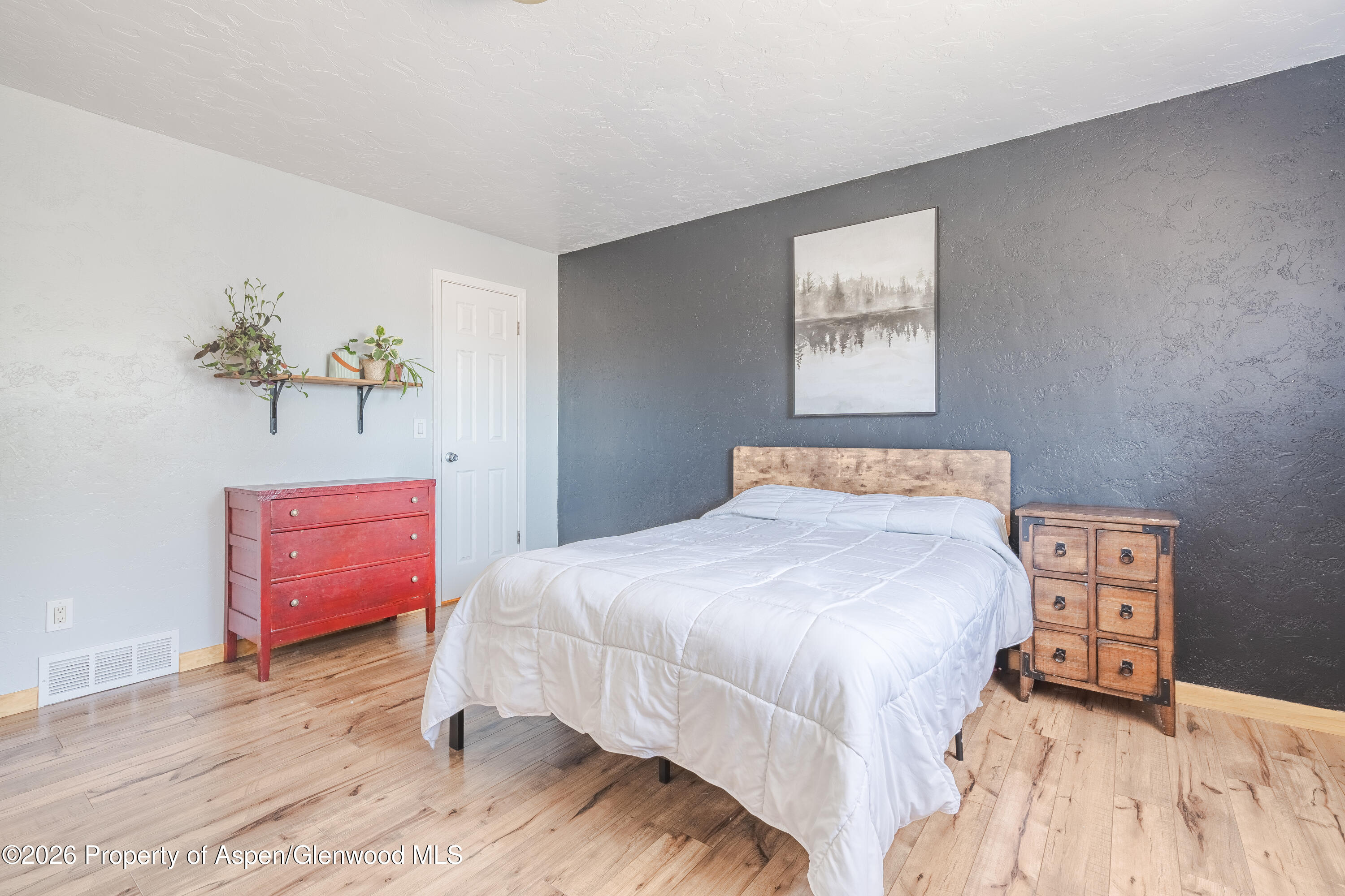 53 Aspen Way Parachute CO 81635