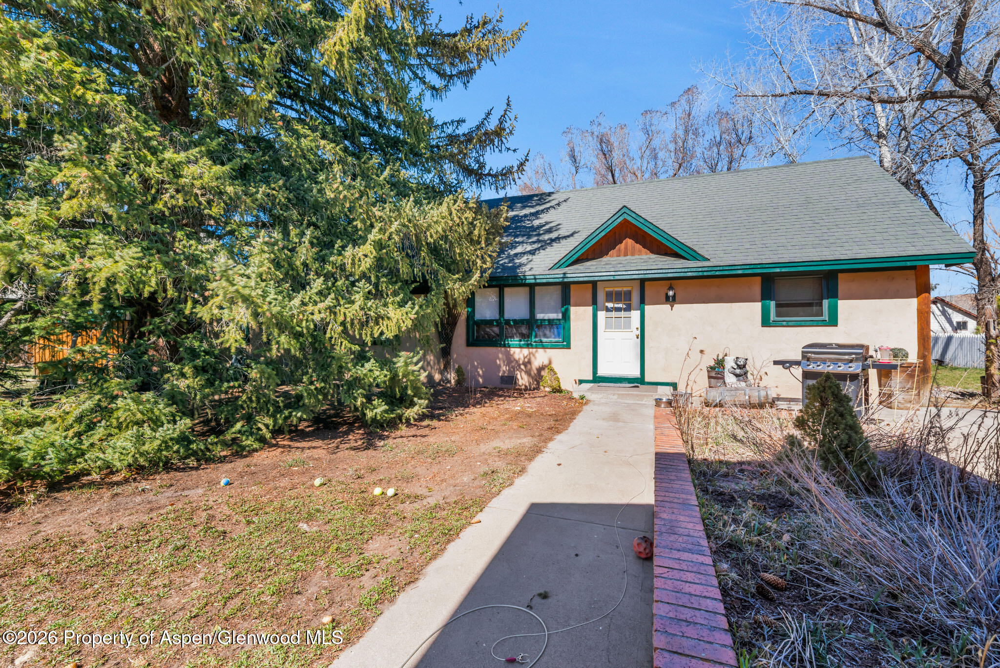 517 E Jefferson Avenue Hayden CO 81639